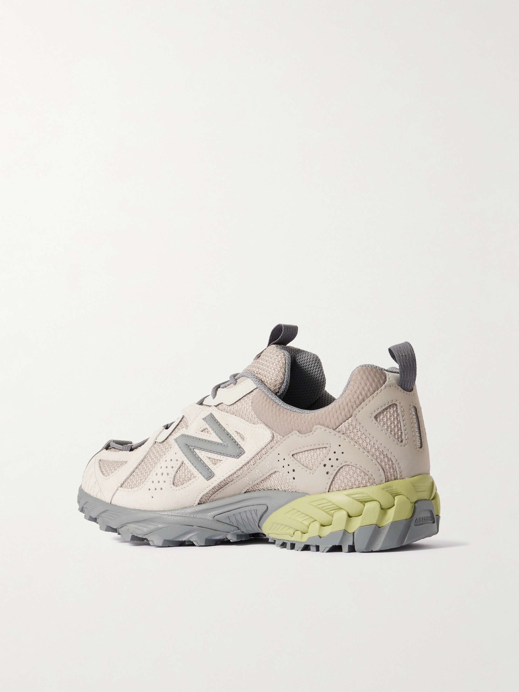NEW BALANCE 