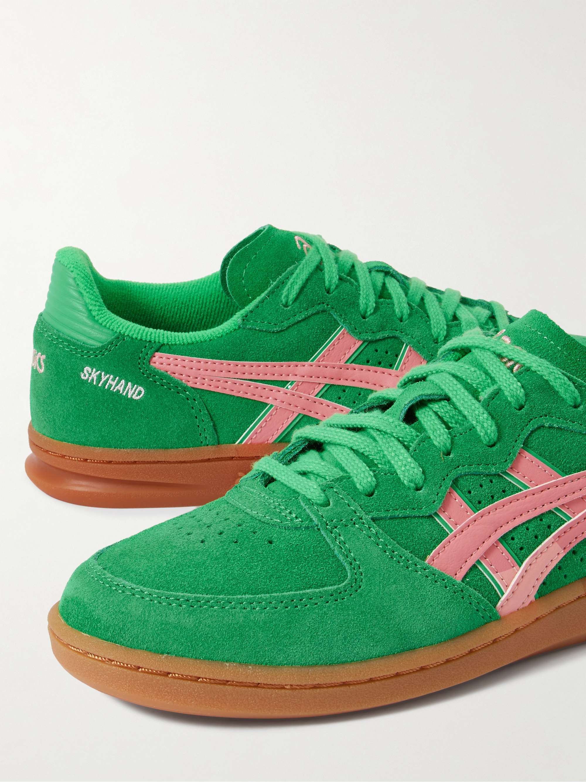 ASICS 