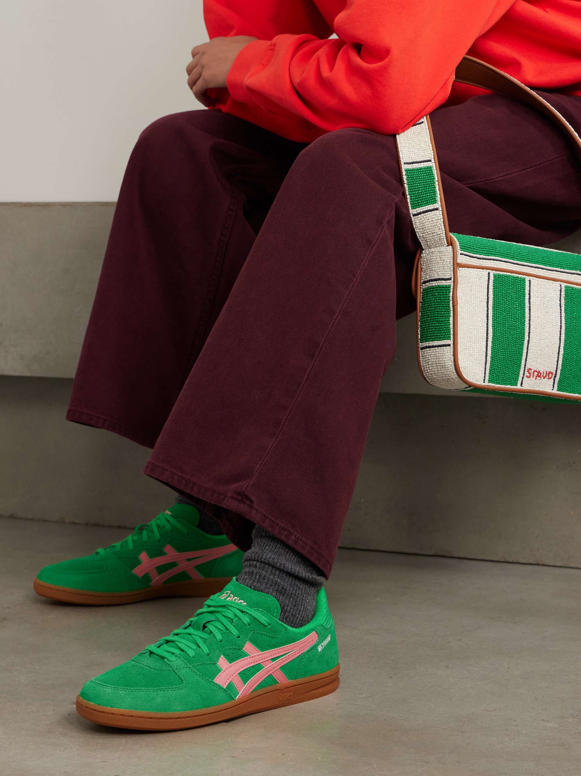 ASICS 