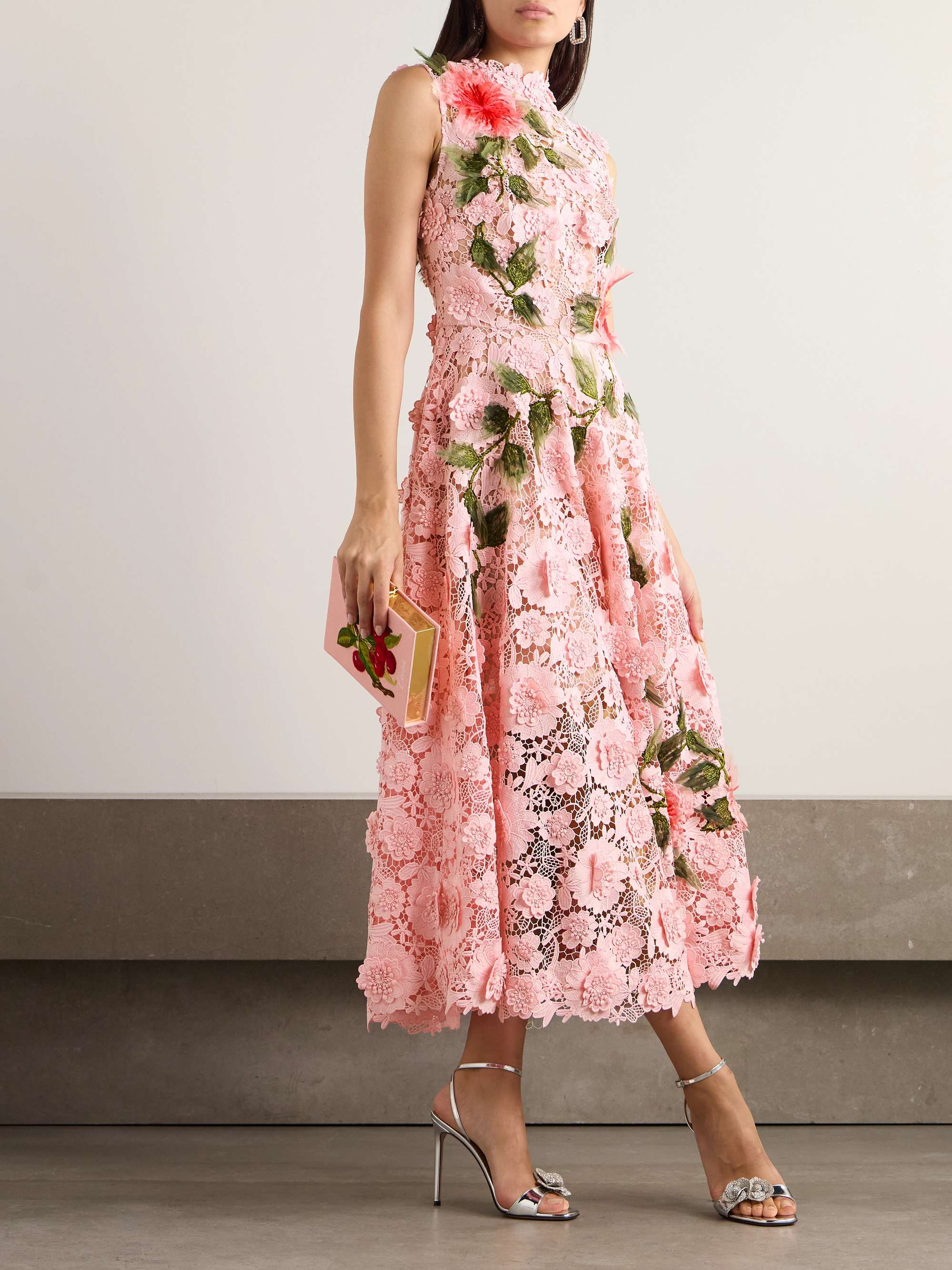 OSCAR DE LA RENTA 
