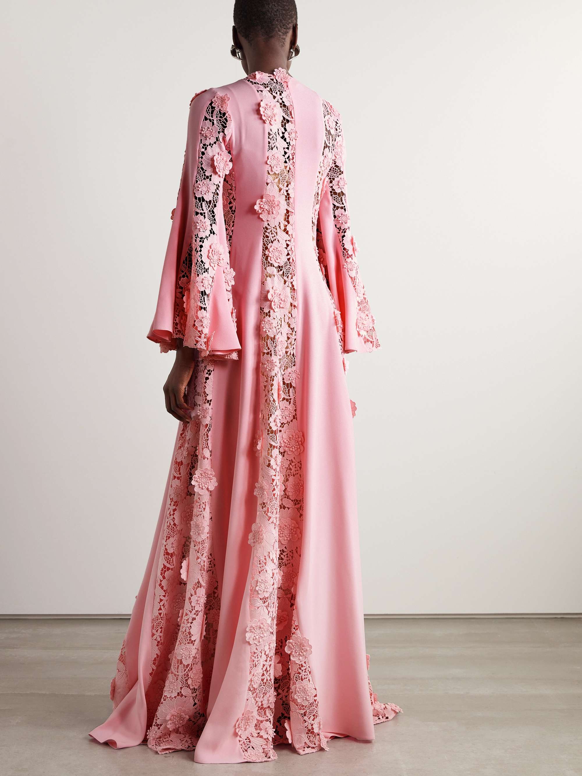 OSCAR DE LA RENTA 