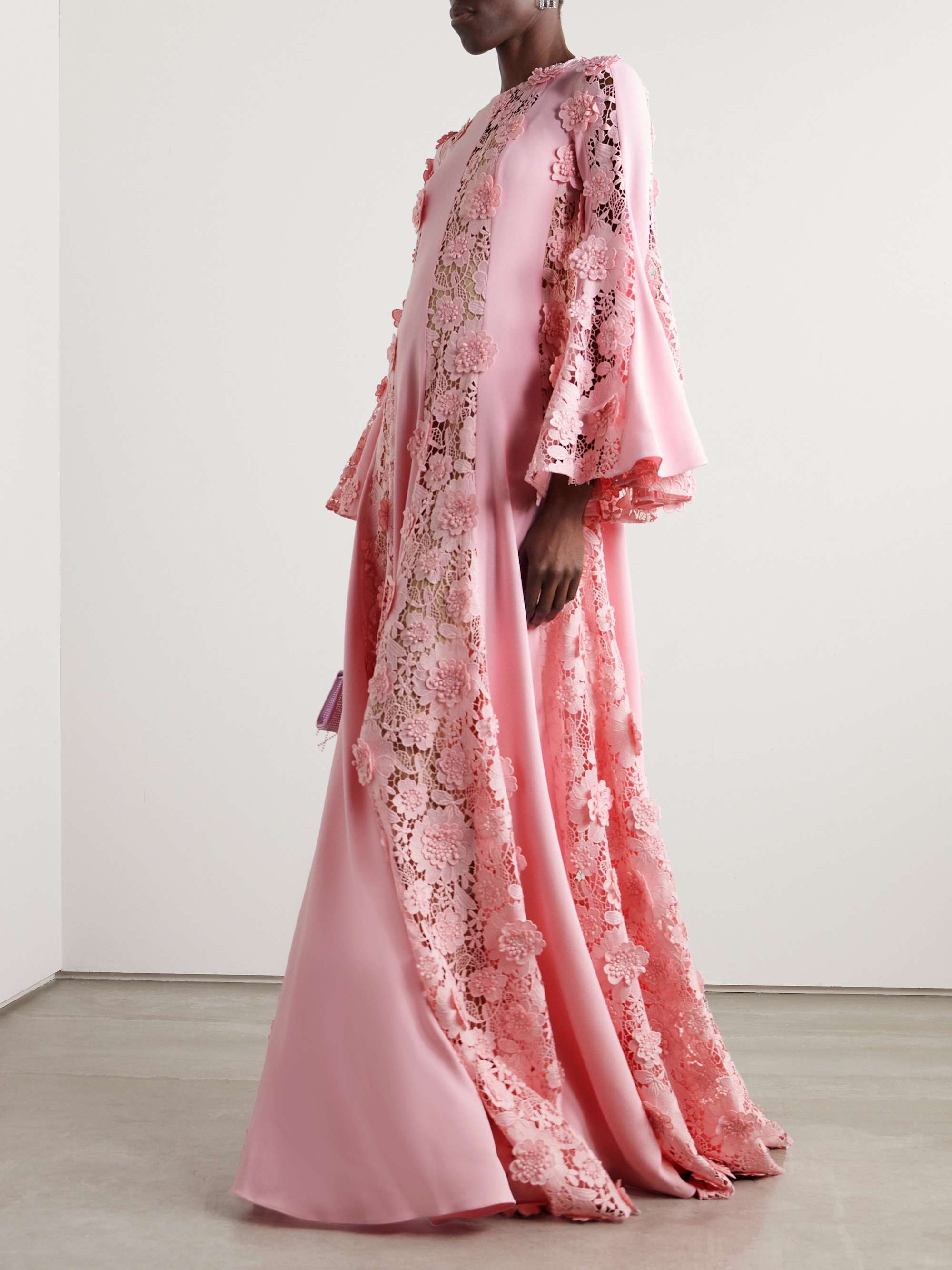 OSCAR DE LA RENTA 