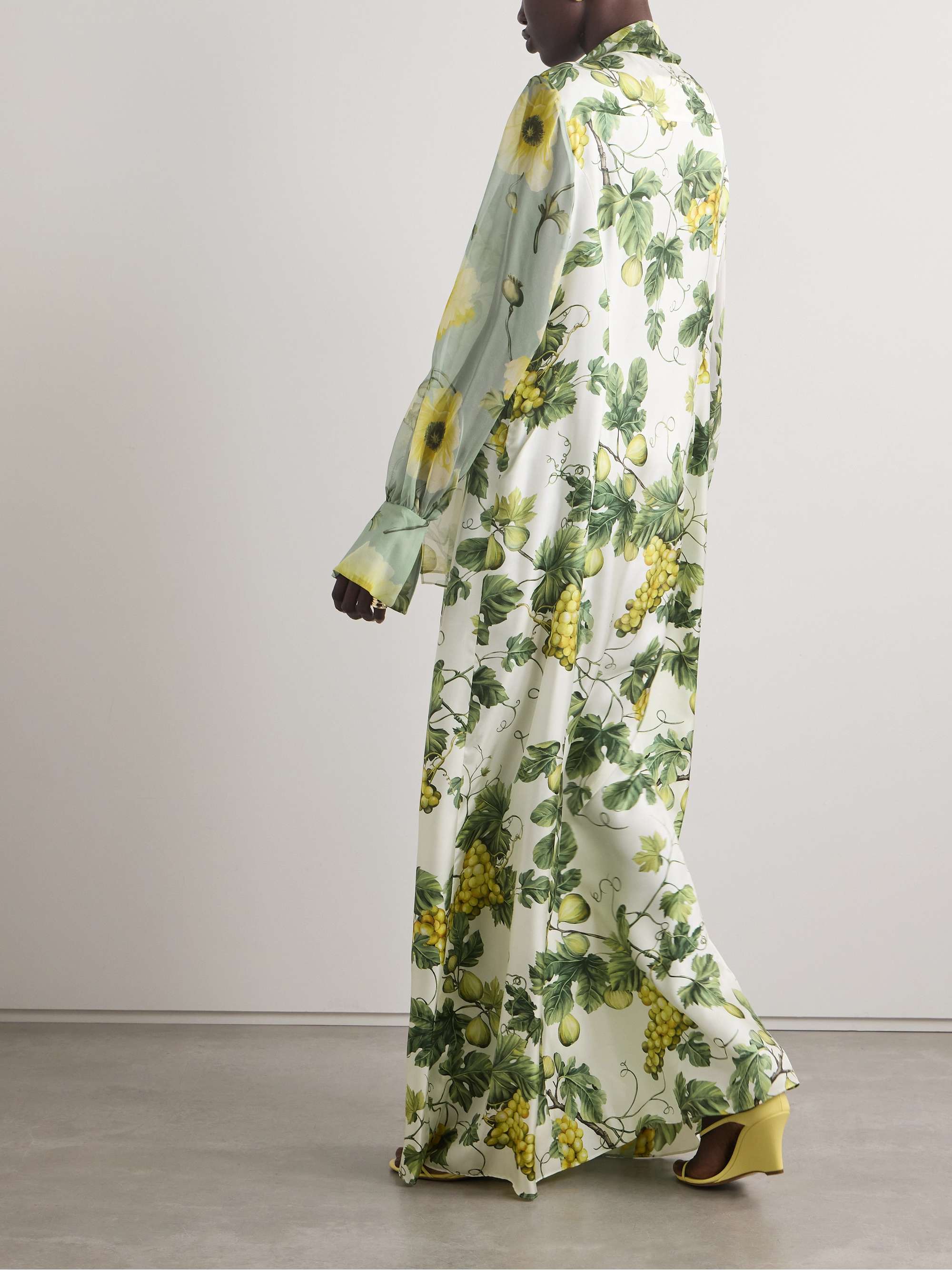 OSCAR DE LA RENTA 