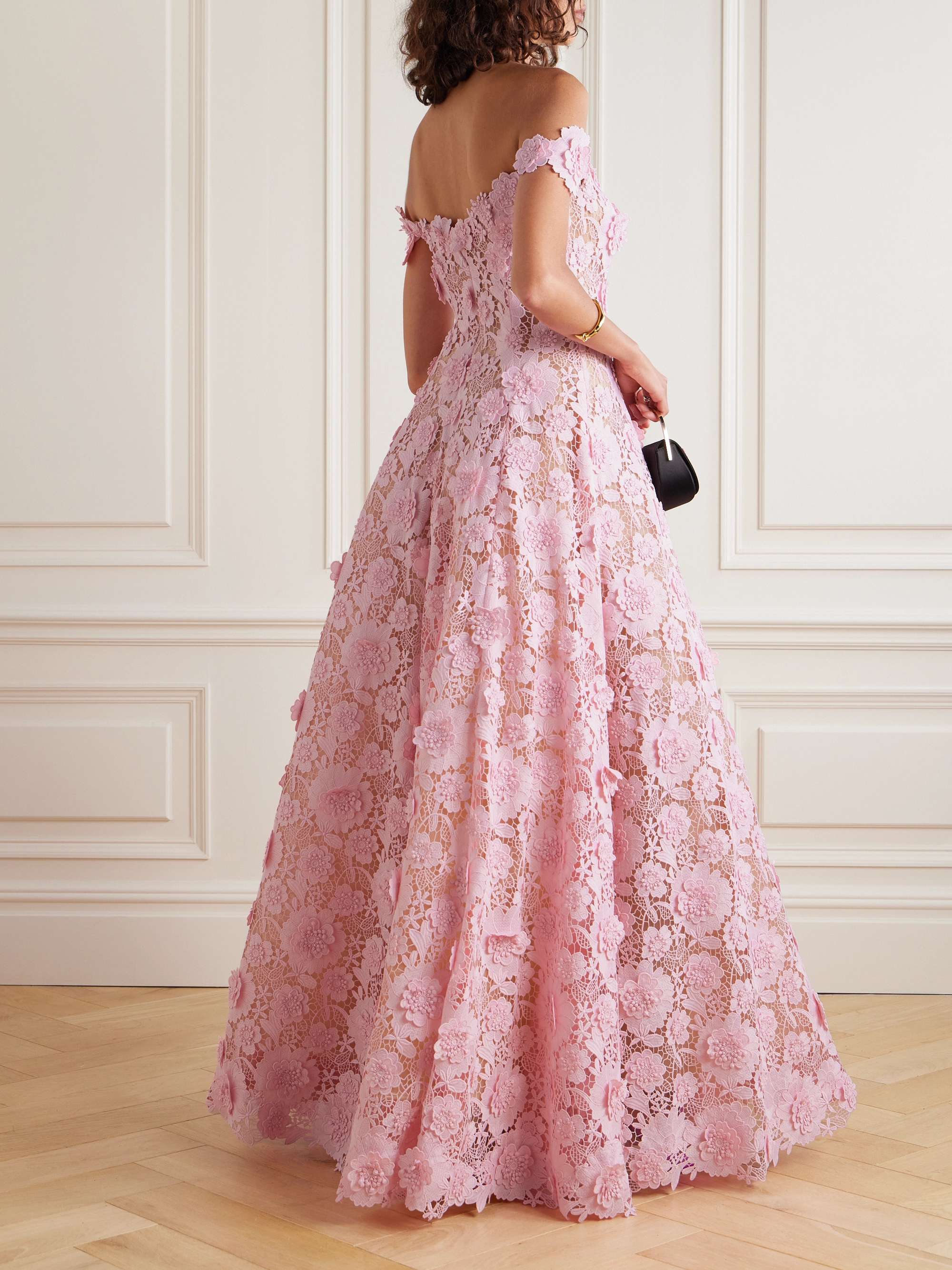 OSCAR DE LA RENTA 