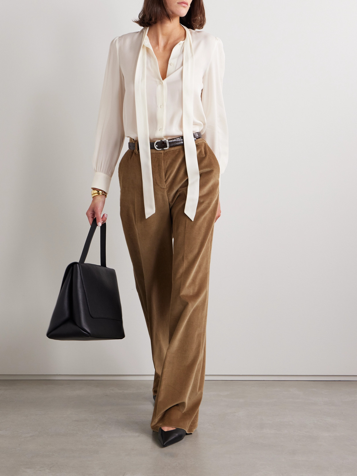 Nili Lotan Carina Pussy-bow Silk-chiffon Blouse In Ivory