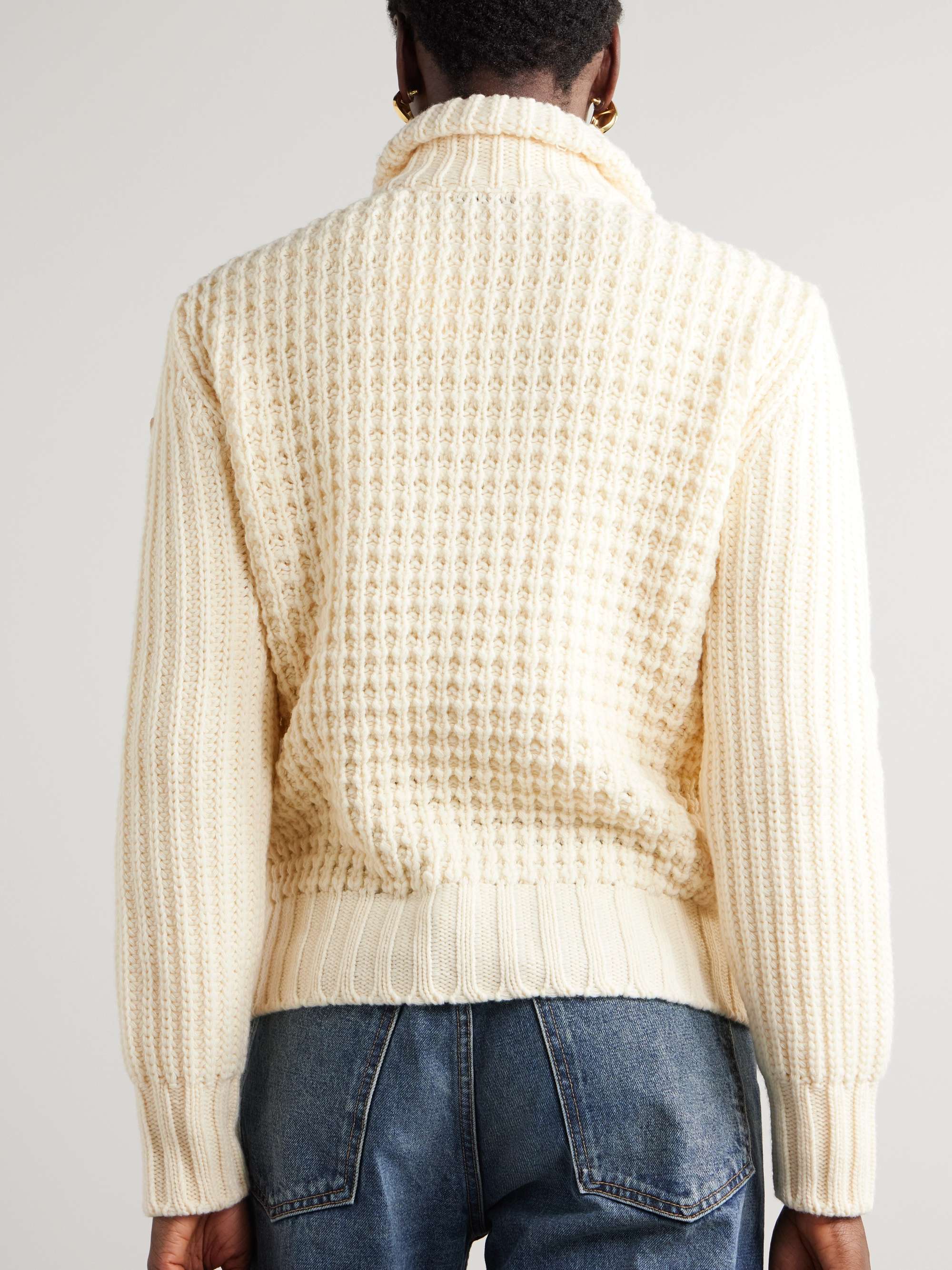MONCLER 
