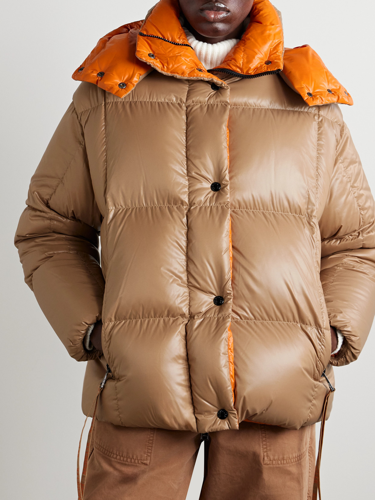 Moncler Parana Hooded Short Down Jacket, Women, Beige, Size: 3 In Brown