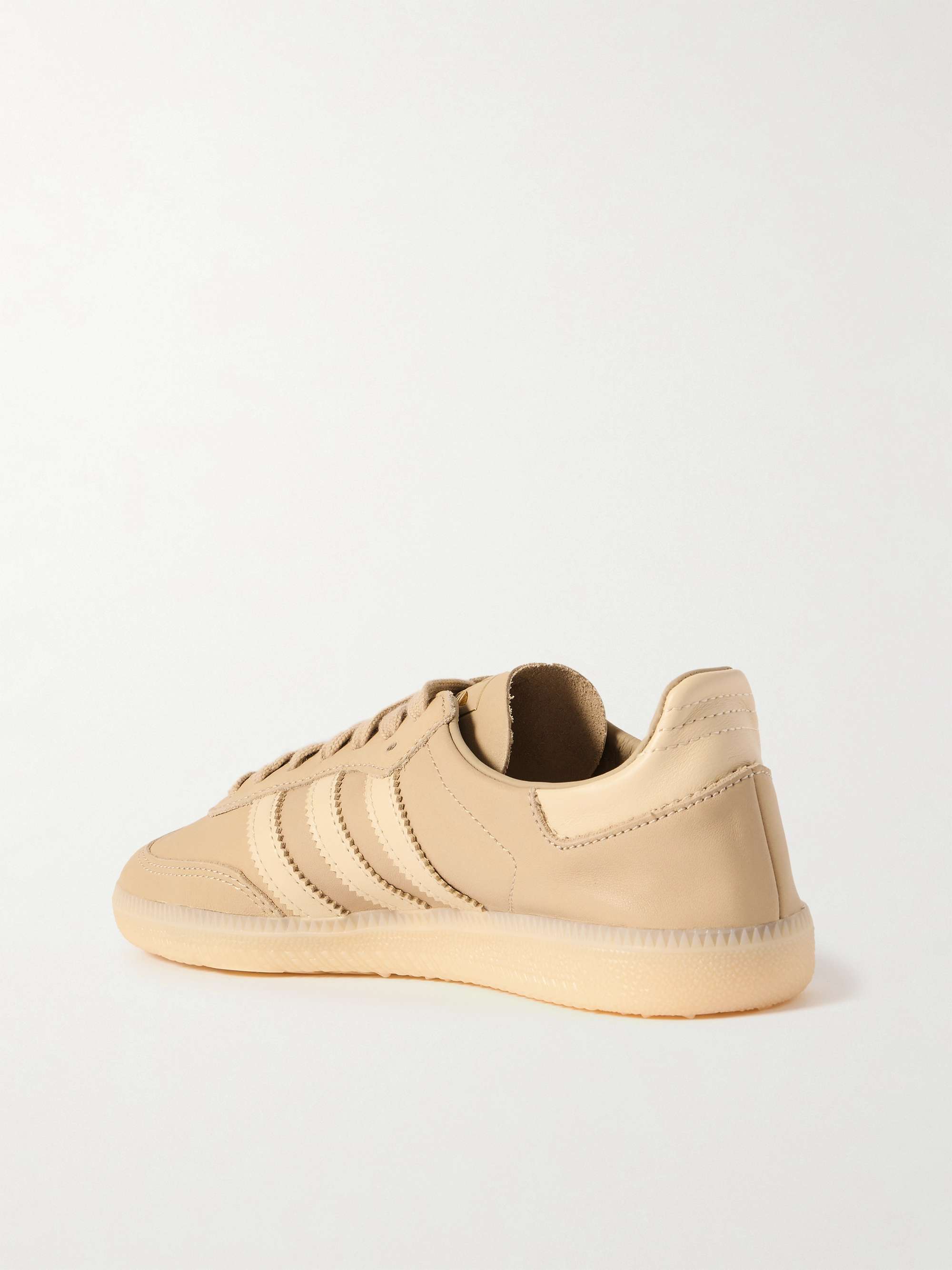 ADIDAS ORIGINALS 