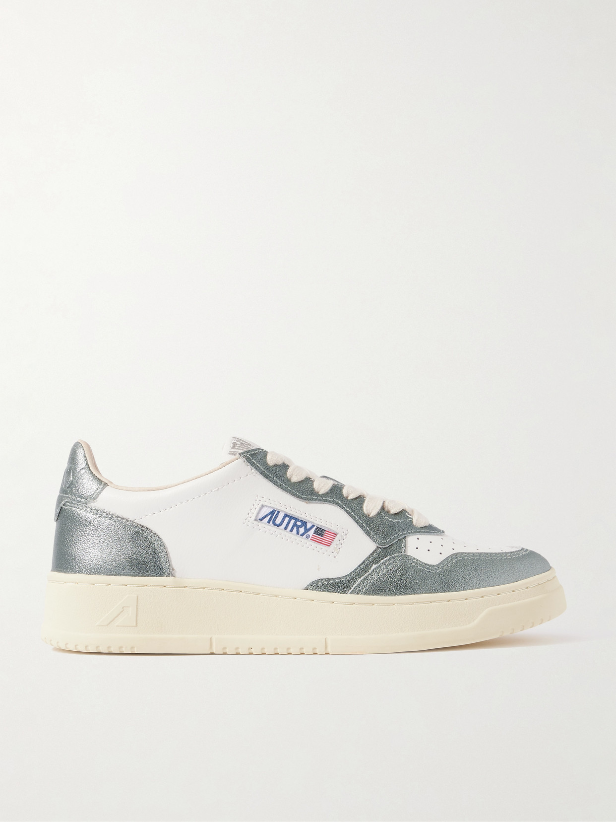 Autry Medalist Low Metallic Leather Sneakers In Silver