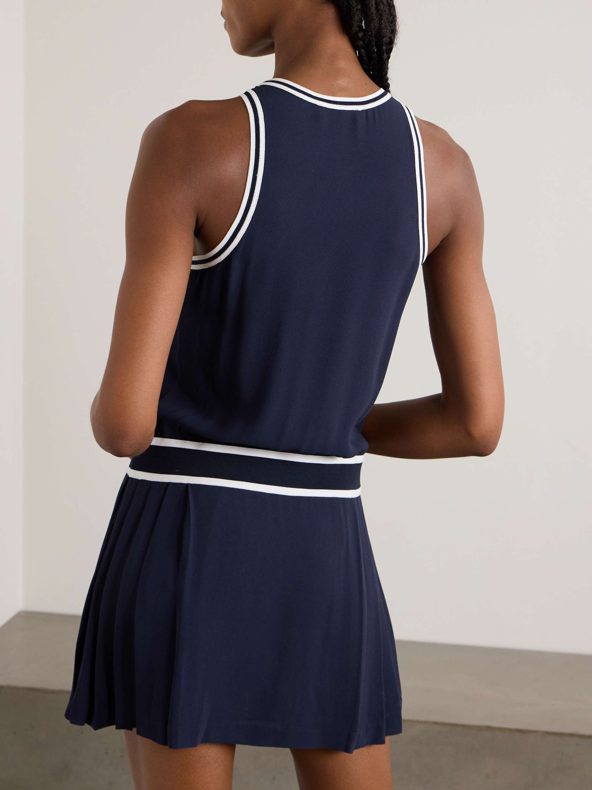 SPORTY & RICH 