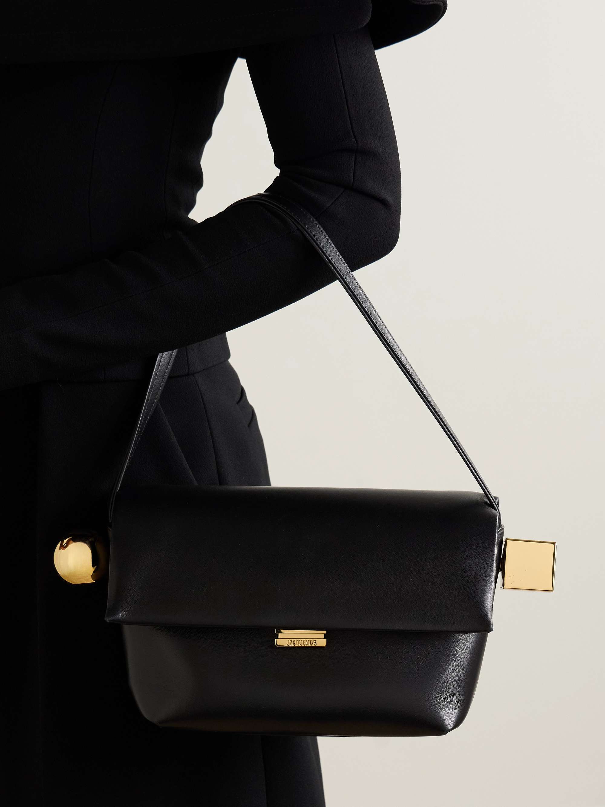 JACQUEMUS 