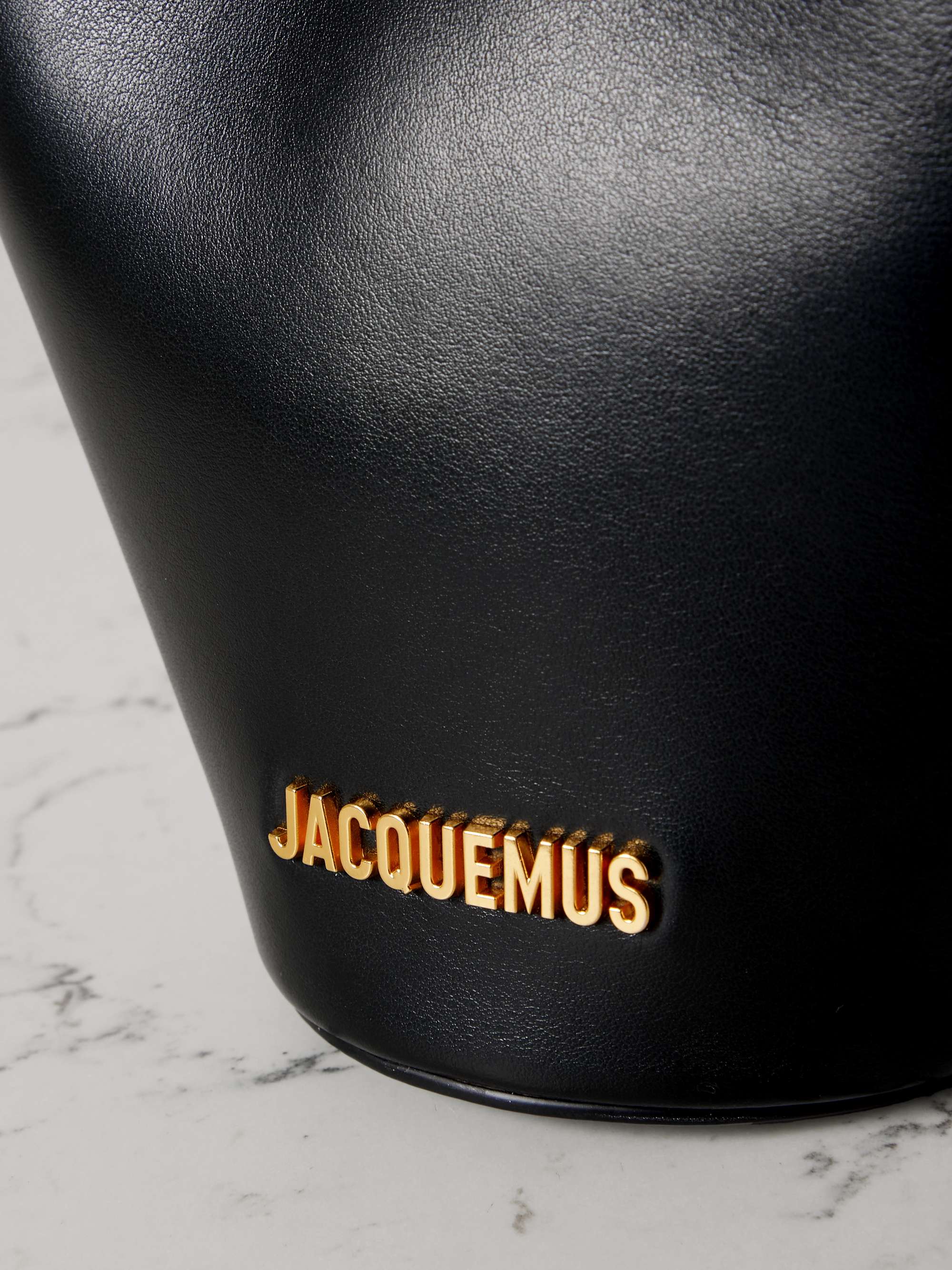 JACQUEMUS 