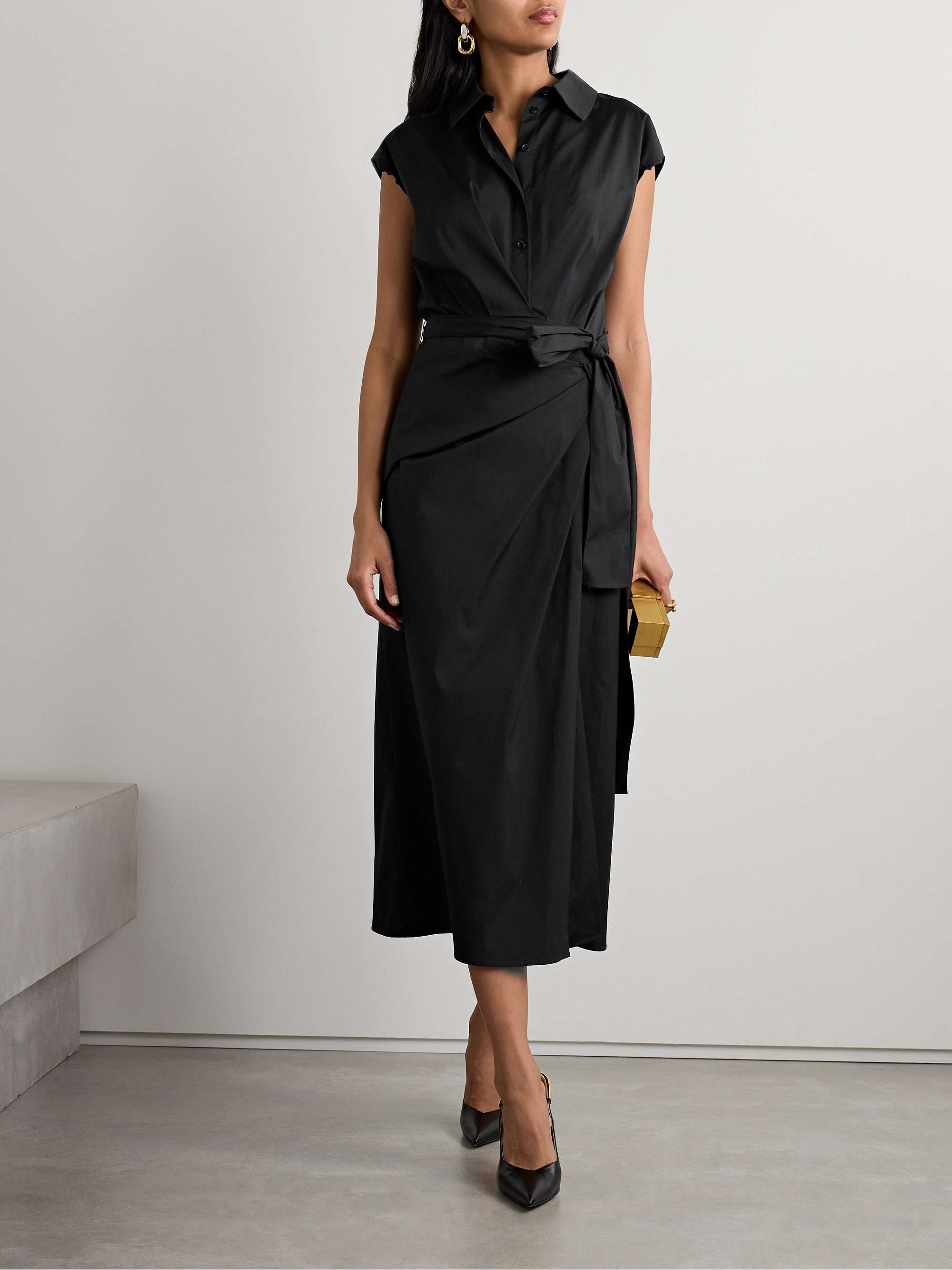 CAROLINA HERRERA 