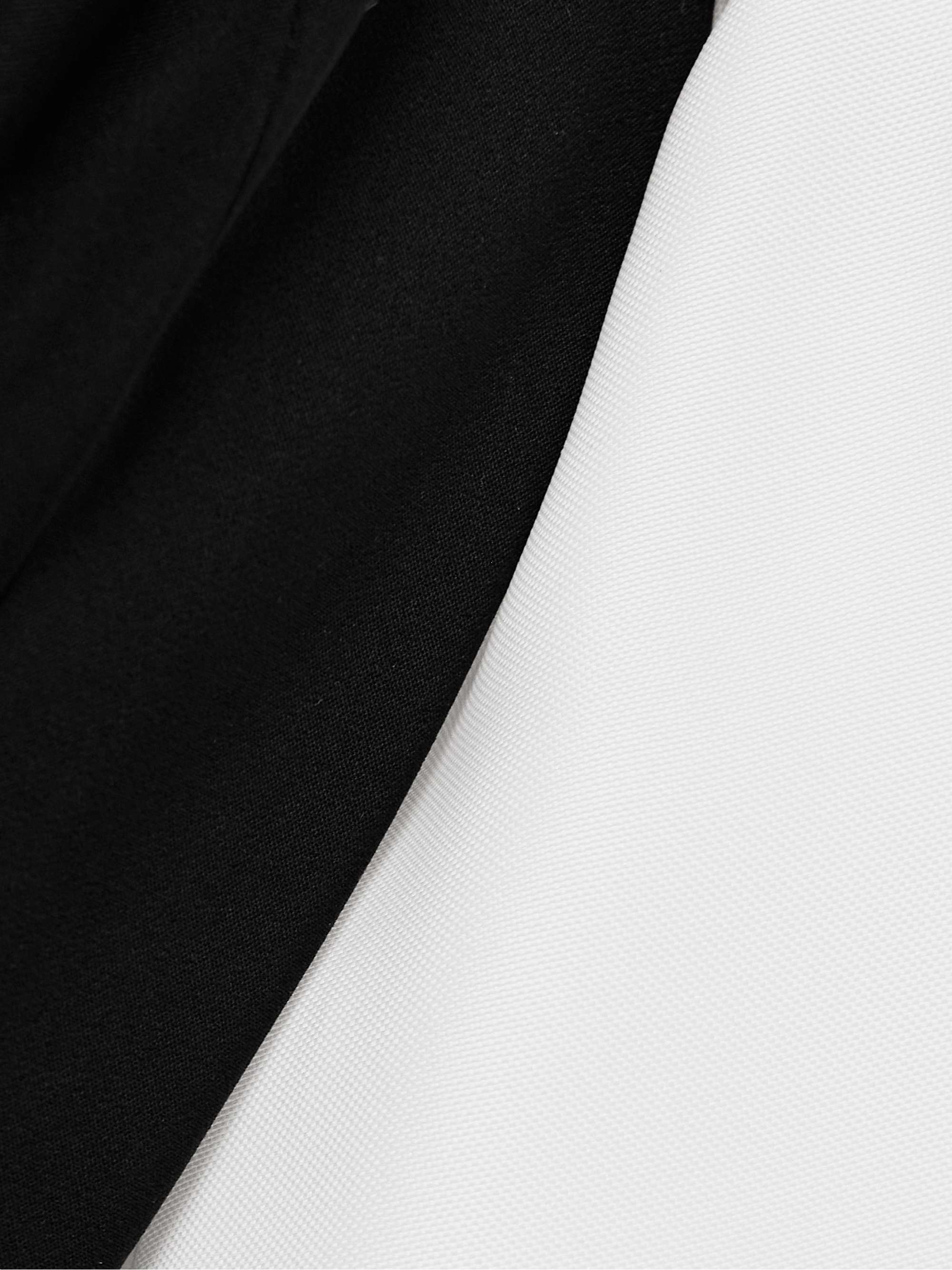 CAROLINA HERRERA 
