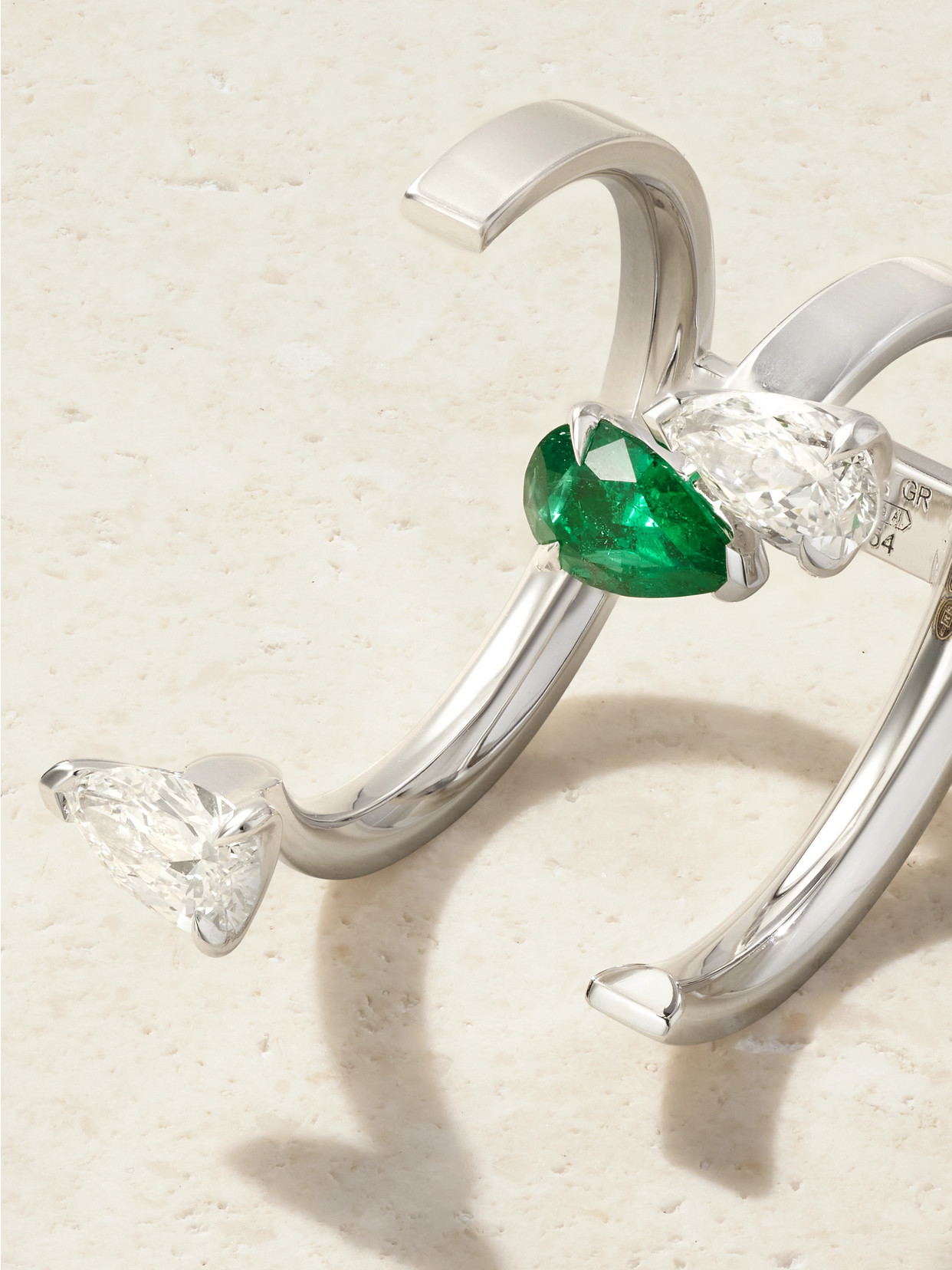 Repossi Serti Sur Vide 18-karat White Gold, Diamond And Emerald Ring In Green
