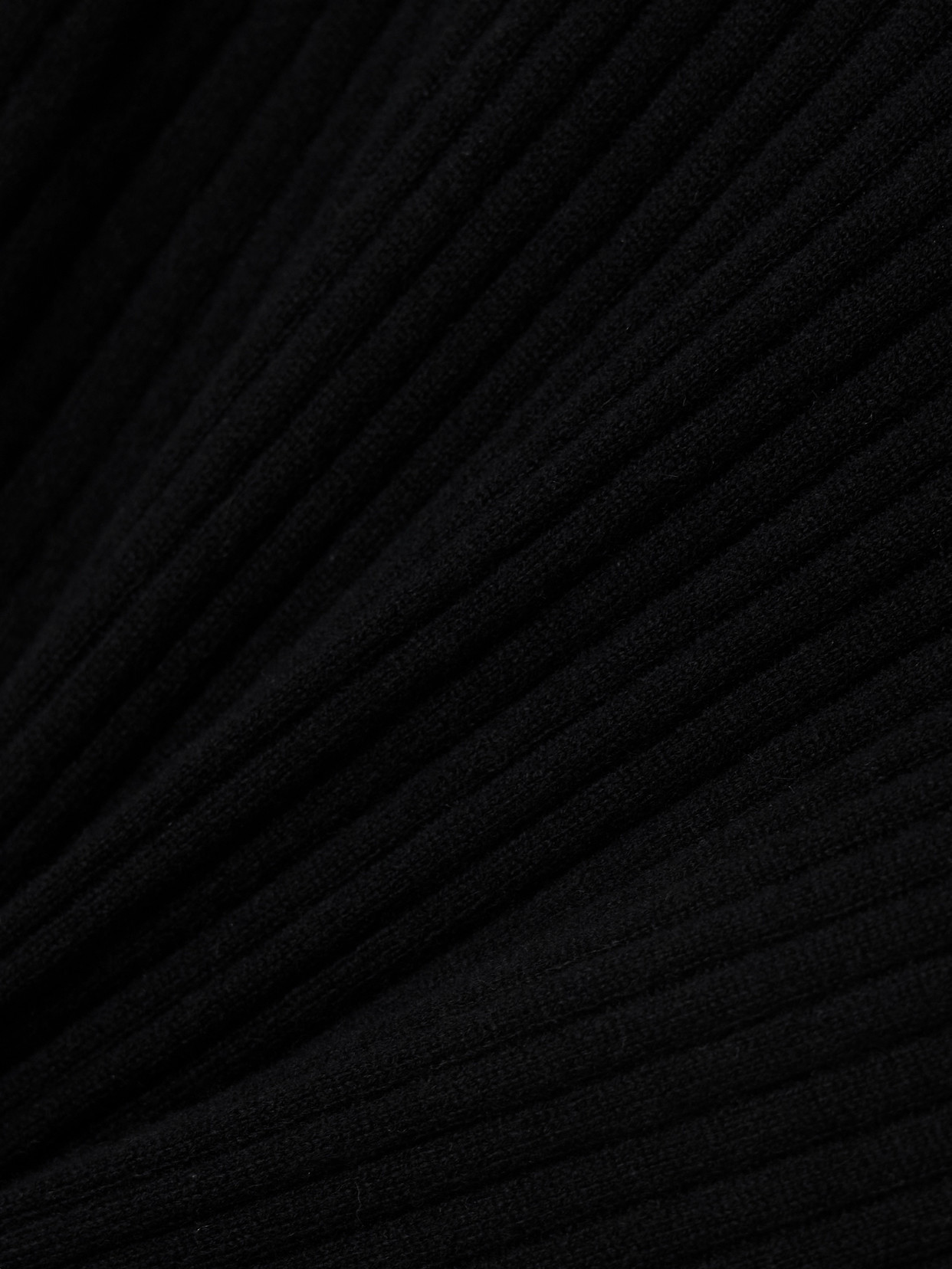 Arch4 Ariana Ribbed Turtleneck Cashmere Sweater In Black