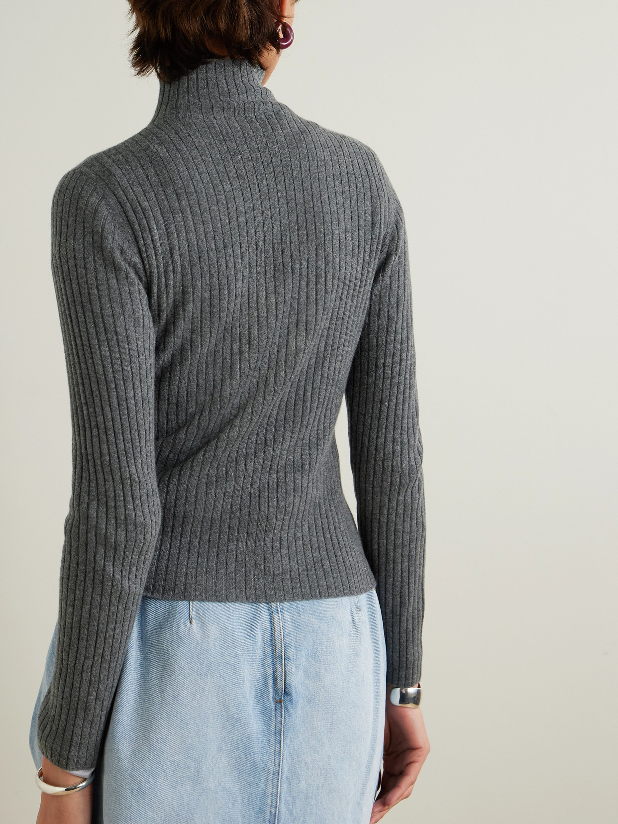 Arch4 Ariana Ribbed Turtleneck Cashmere Sweater In Gray