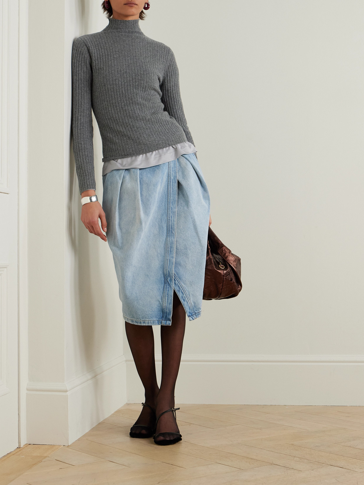 Arch4 Ariana Ribbed Turtleneck Cashmere Sweater In Gray