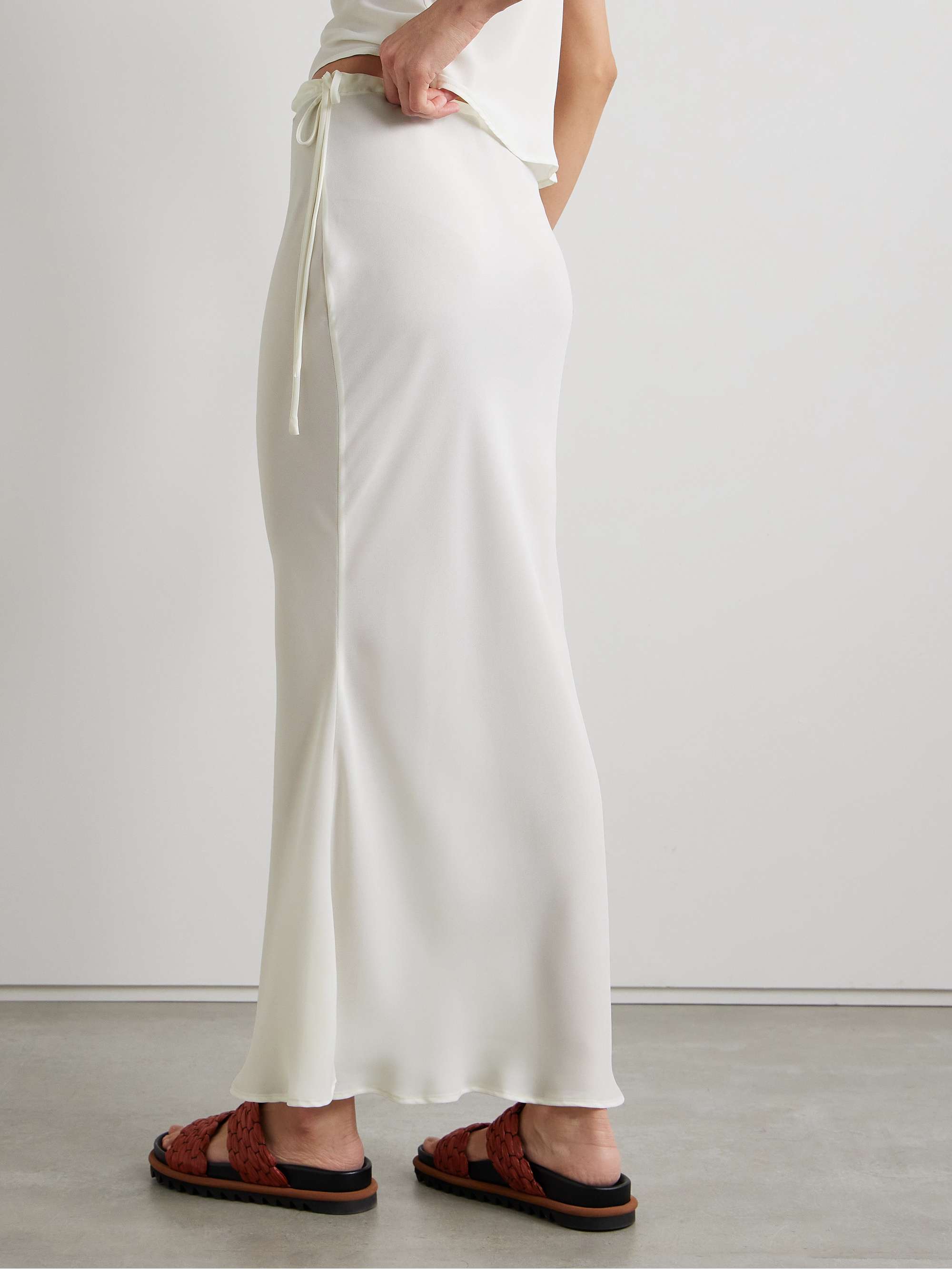 SARA CRISTINA 