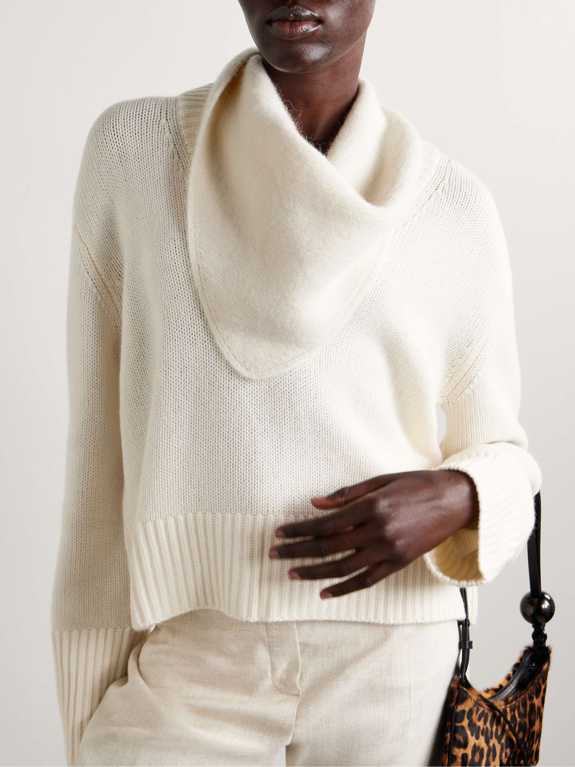 JACQUEMUS 