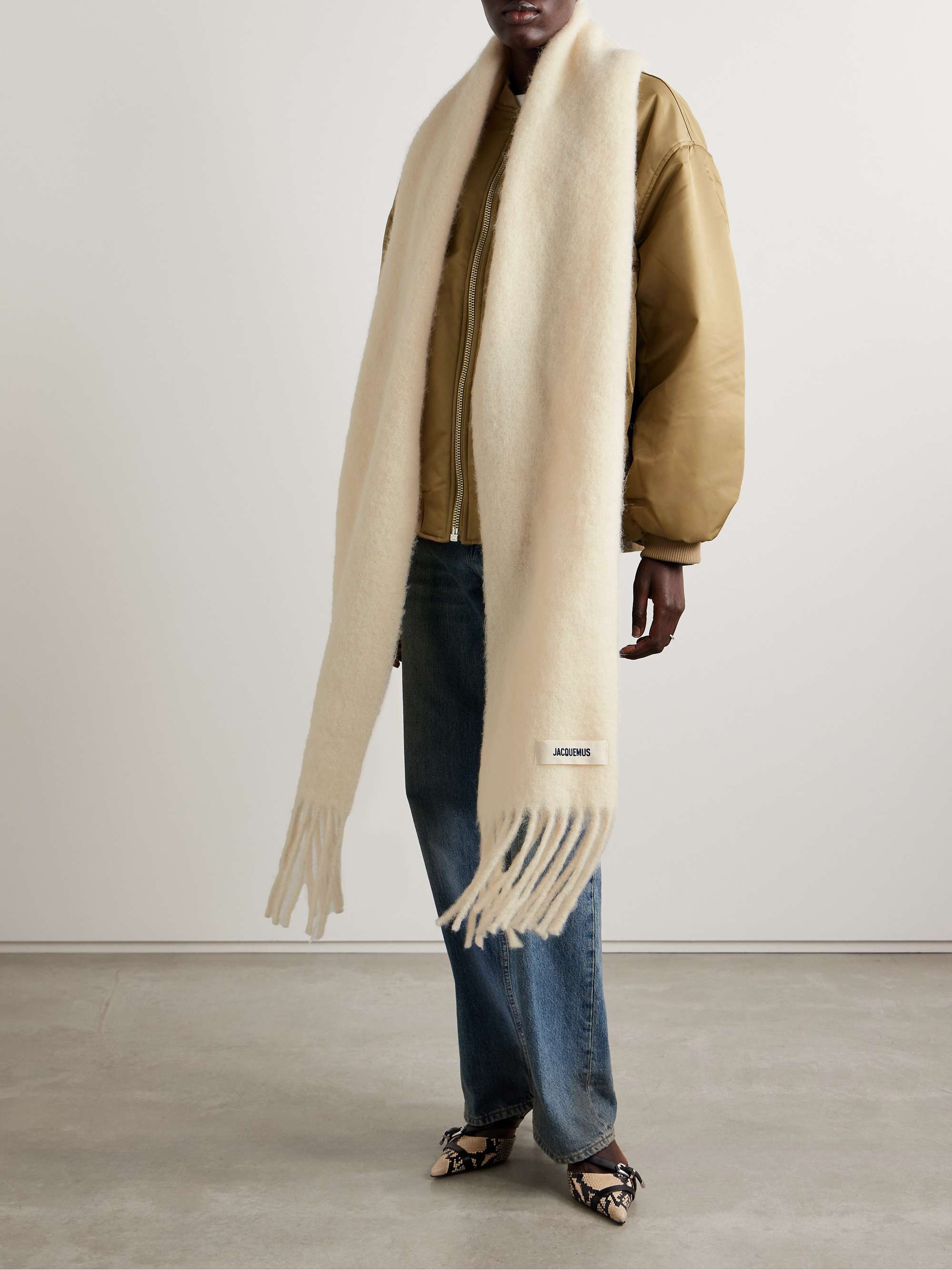 JACQUEMUS 