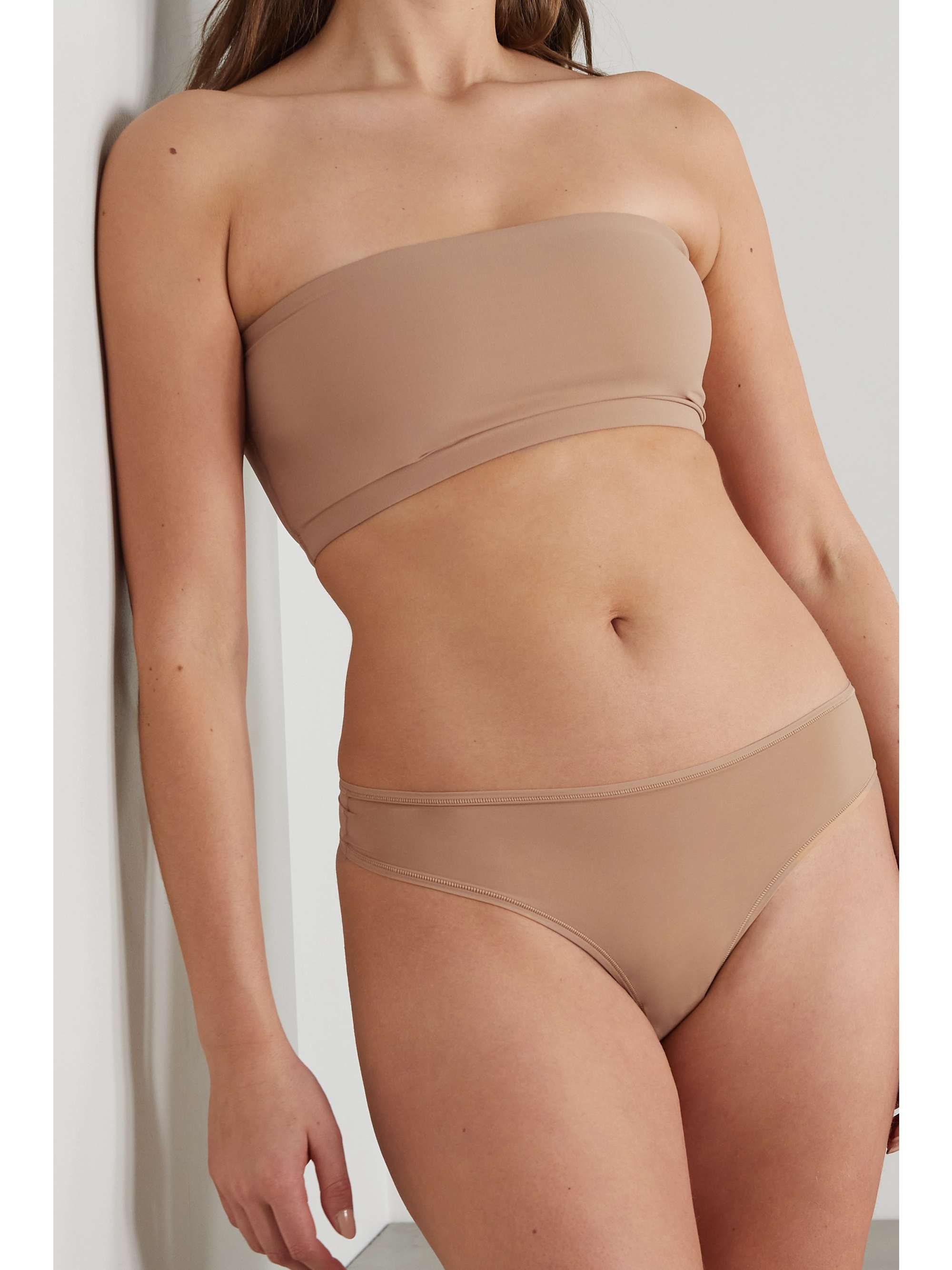 SKIMS Fits Everybody thong - Navy