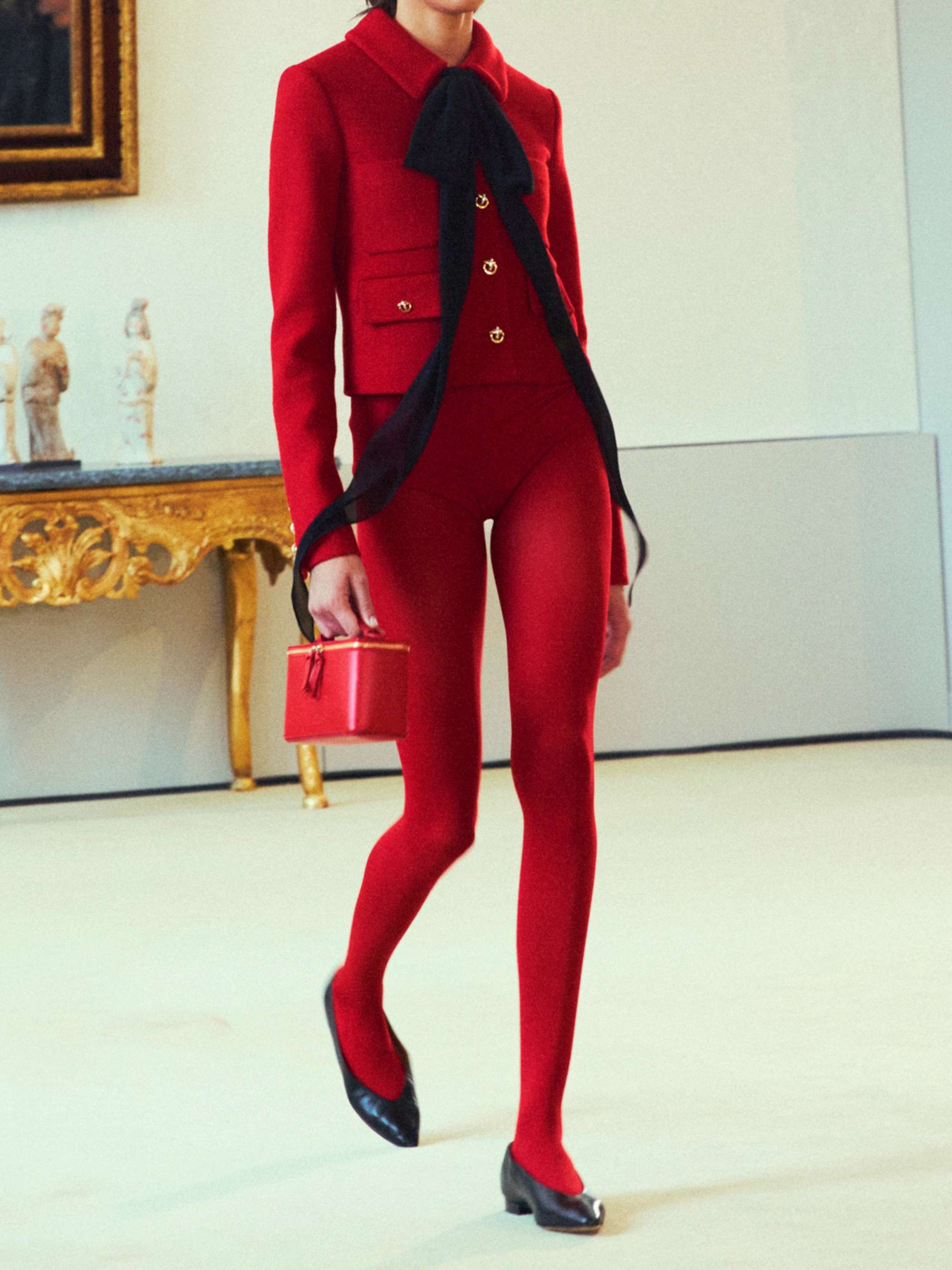 ALTUZARRA 