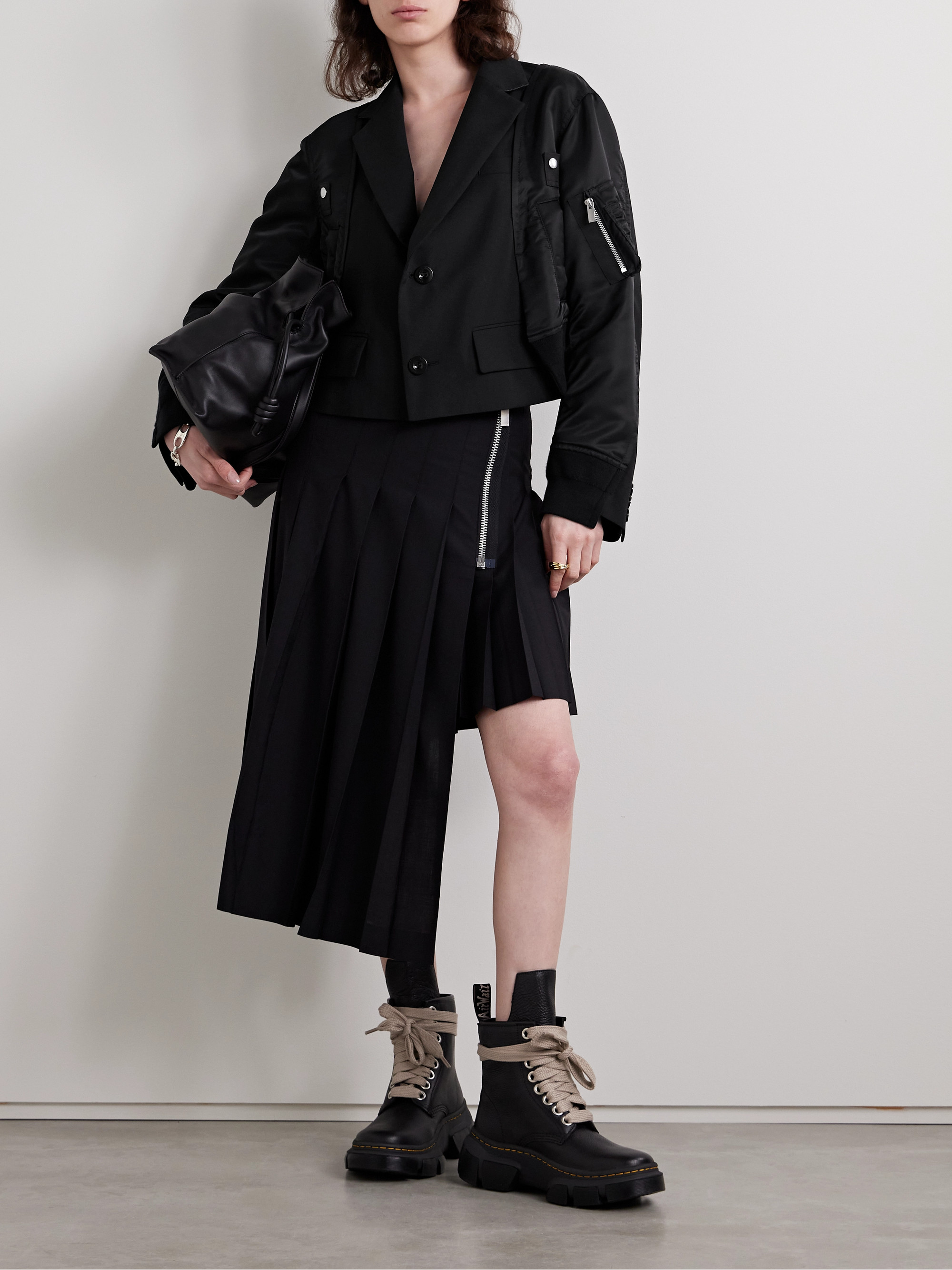 トップス sacai Cropped Grosgrain-trimmed SatinTop トップス sacai Cropped Grosgrain-trimmed SatinTop Sacai