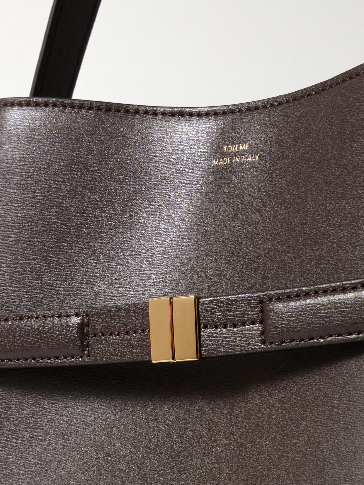 Totême Toteme Women Leather Bucket Bag With Frontal Strap In Brown