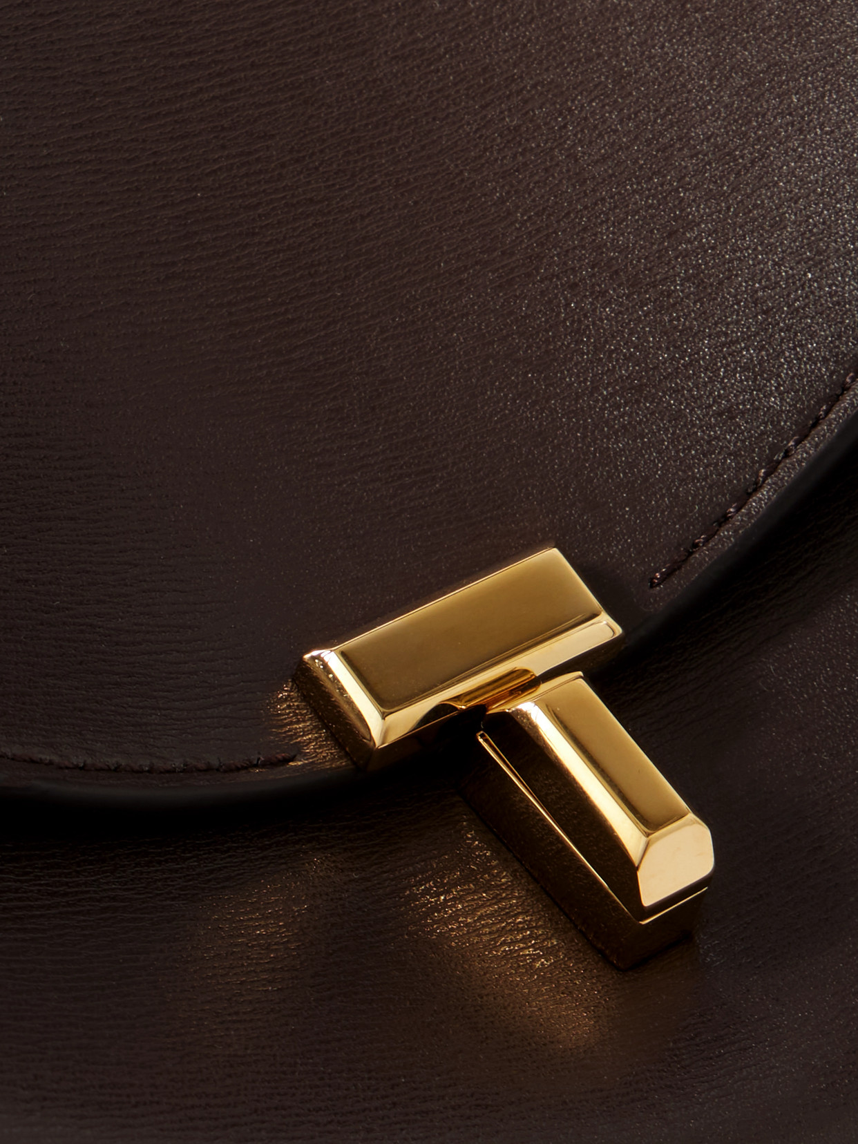 Totême Toteme Leather T-lock Top-handle Bag In Brown