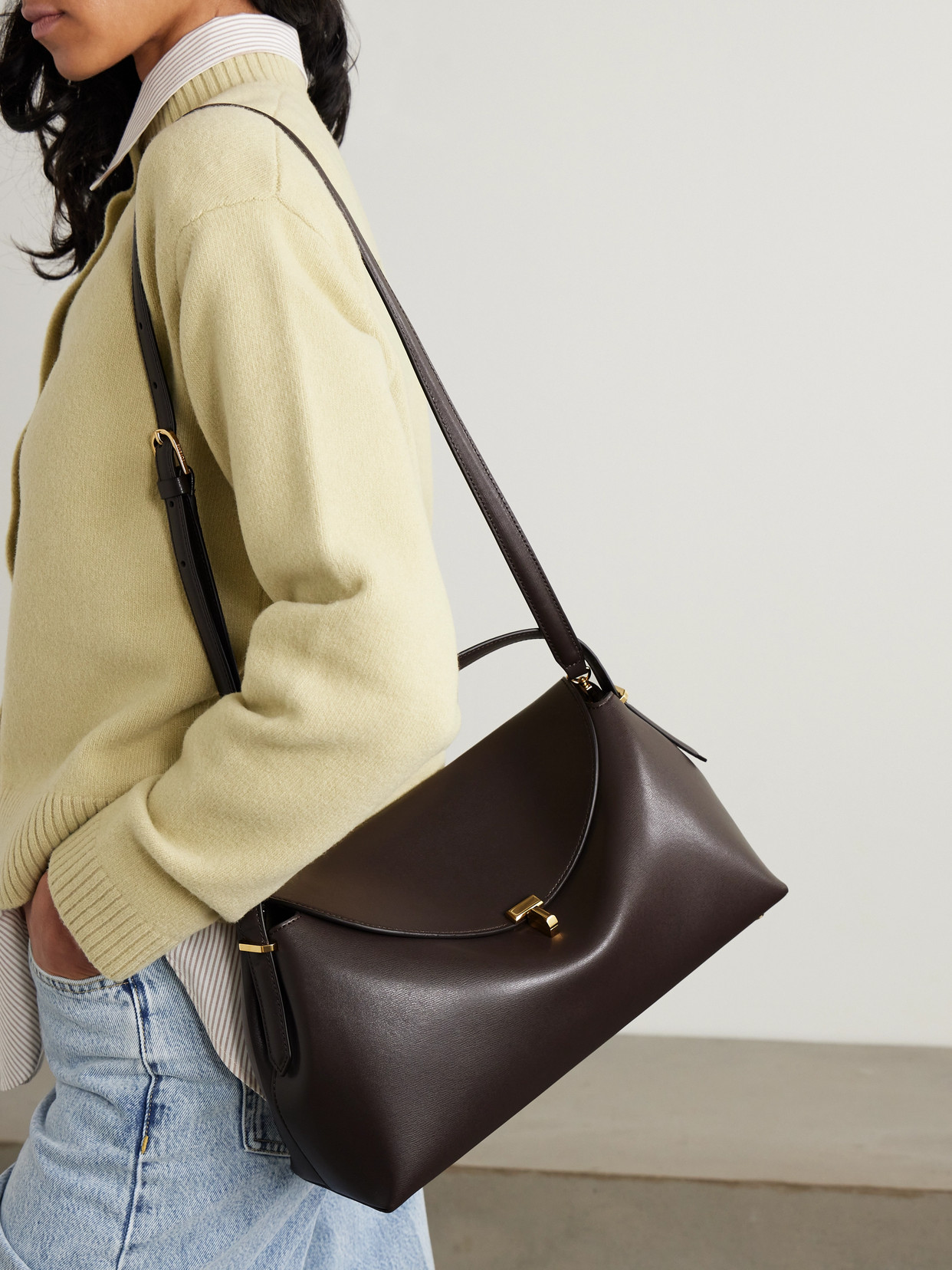 Totême Toteme Leather T-lock Top-handle Bag In Brown