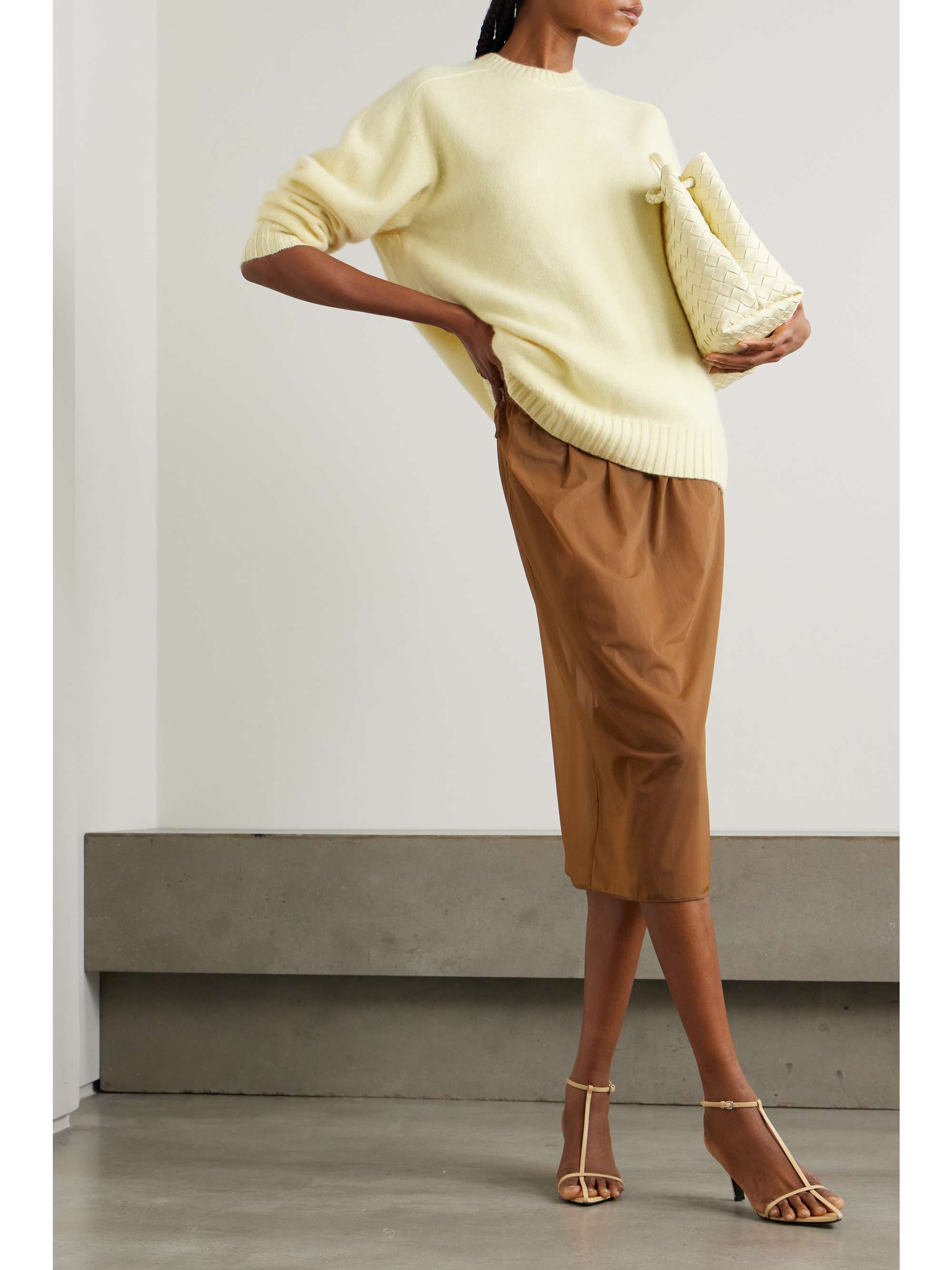 CARVEN 