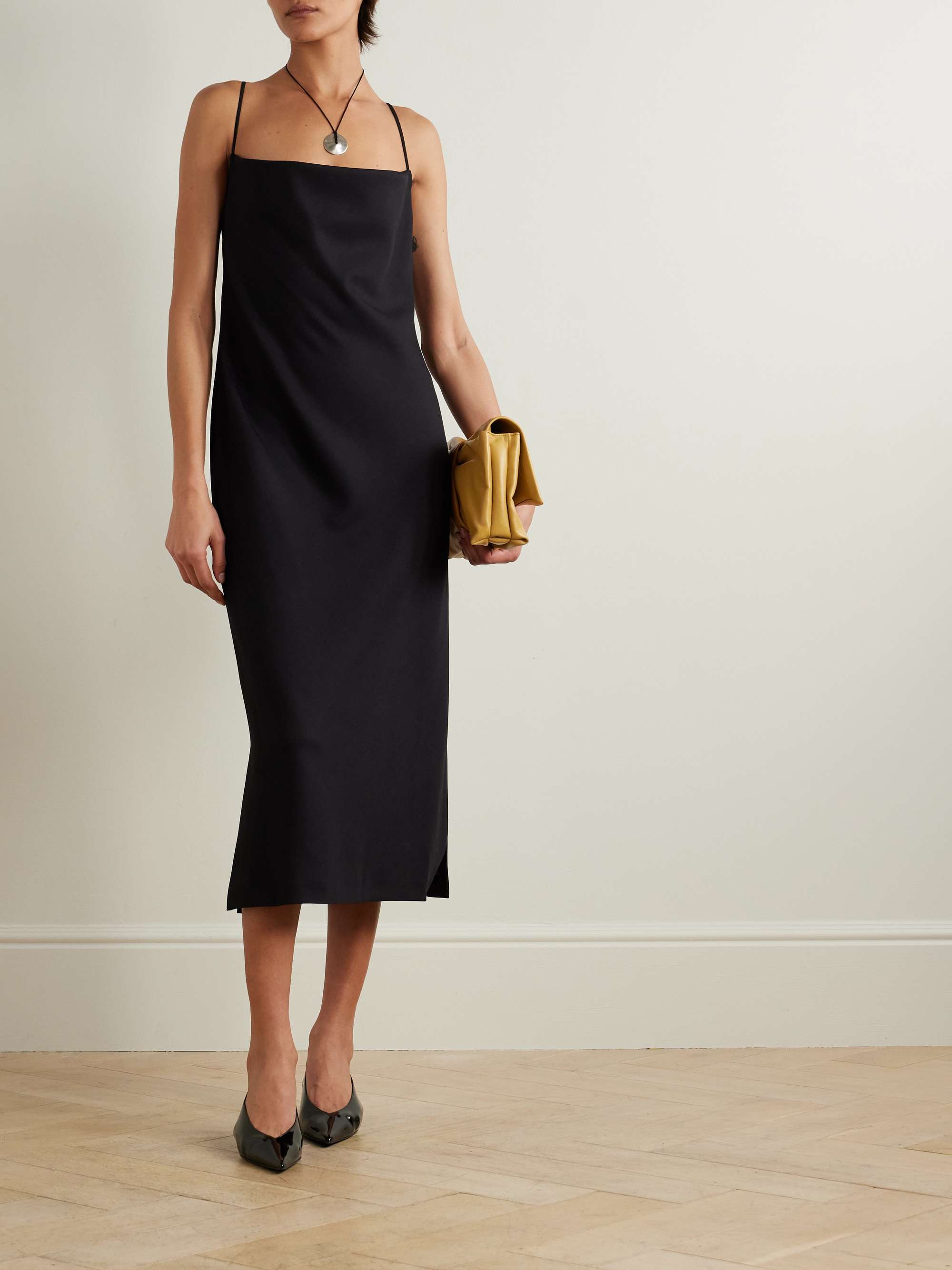CARVEN 