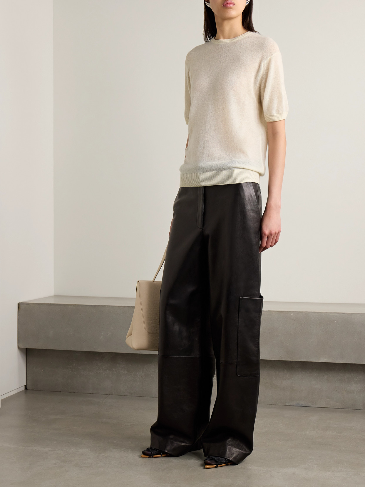 Khaite Pierre Cashmere-blend T-shirt In Cream