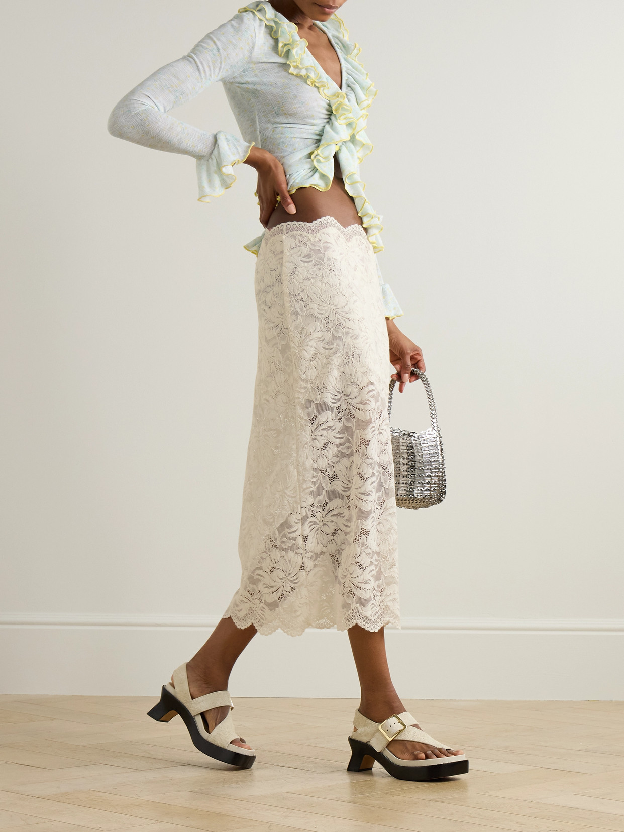 Rabanne Scalloped Lace Midi Skirt In White