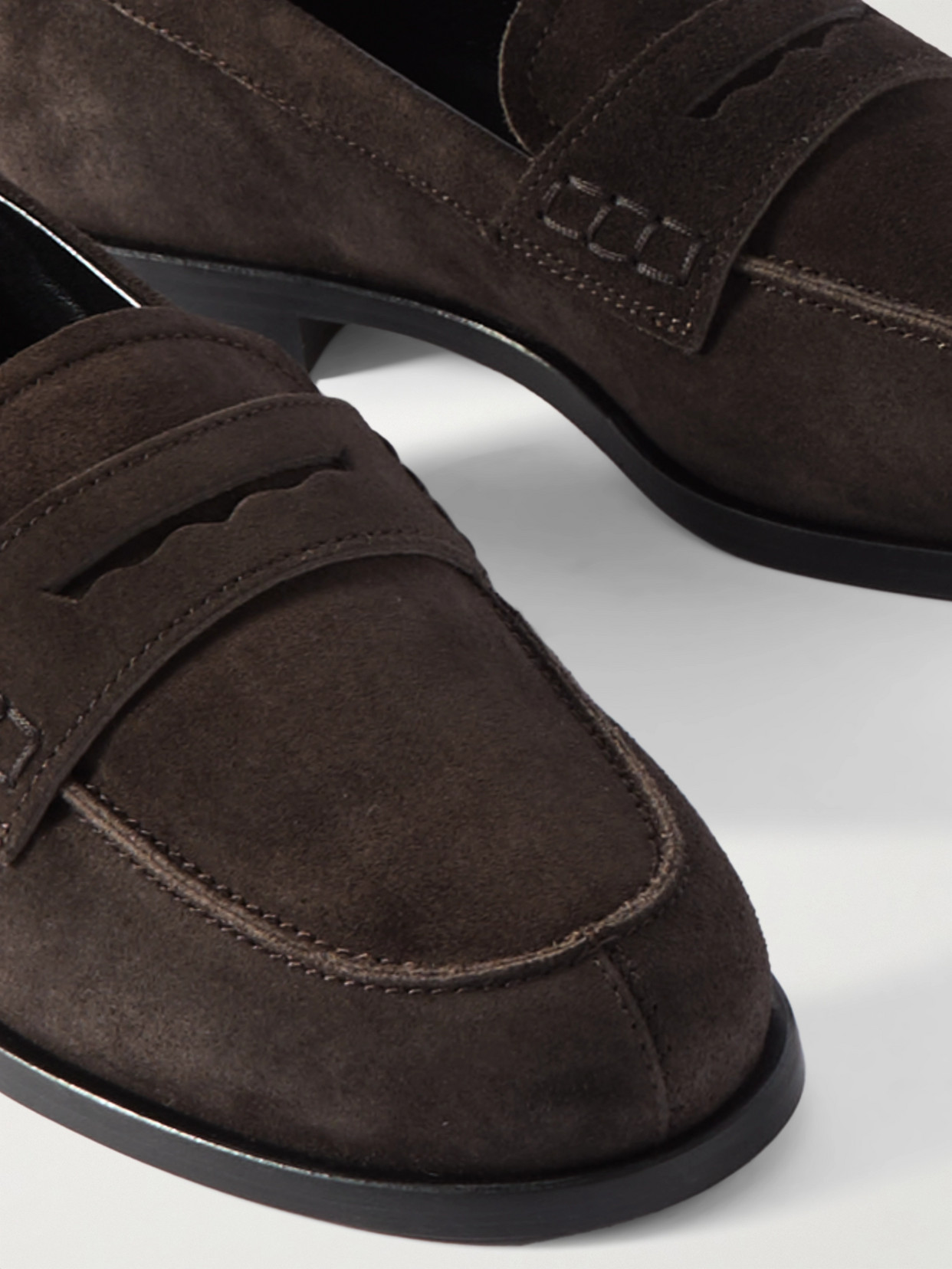 Aeyde Oscar Suede Loafers In Brown