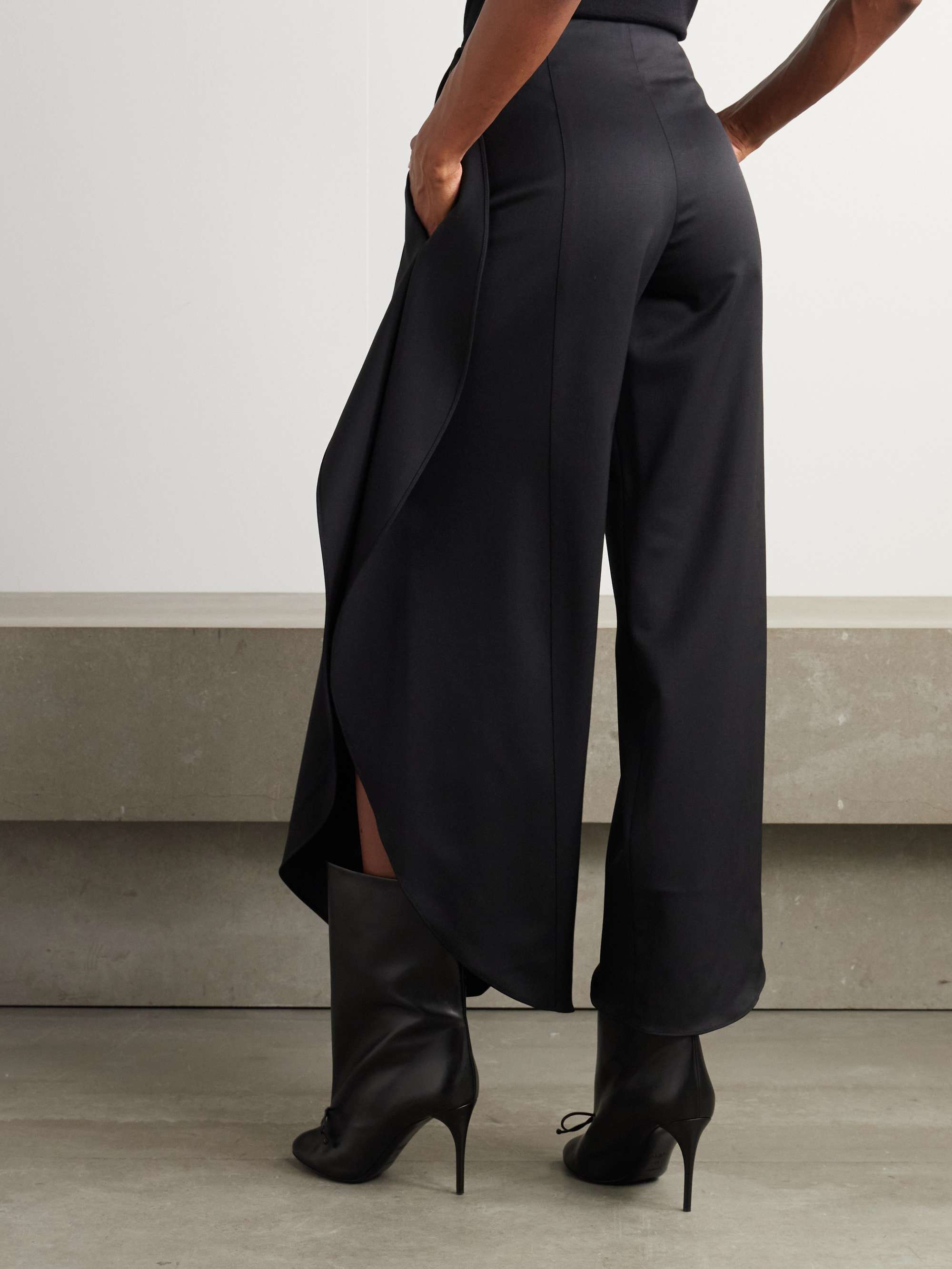 ALAÏA 