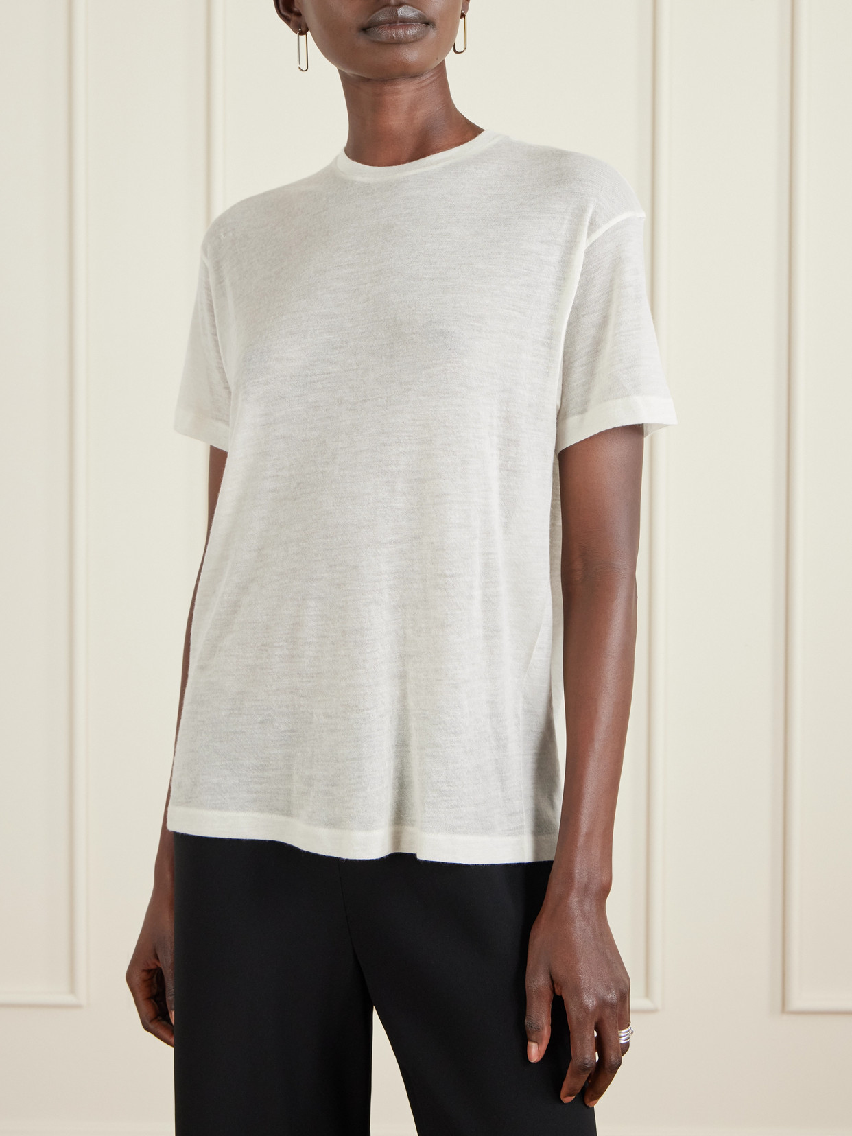 The Row Lila Cashmere T-shirt In White
