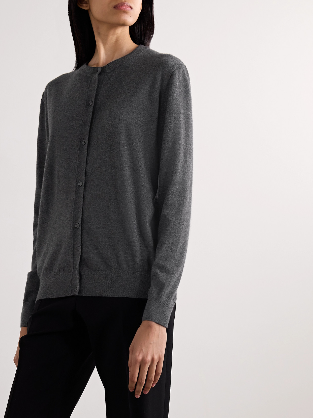 The Row Battersea Cashmere Cardigan In Gray
