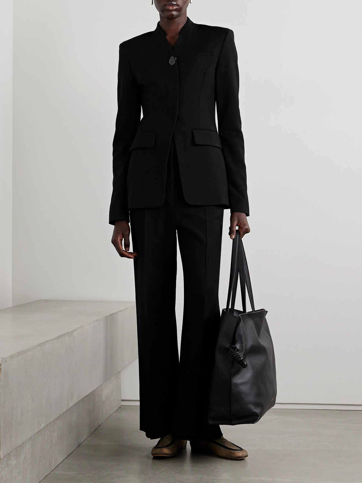 Tove Selena Crepe Blazer In Black