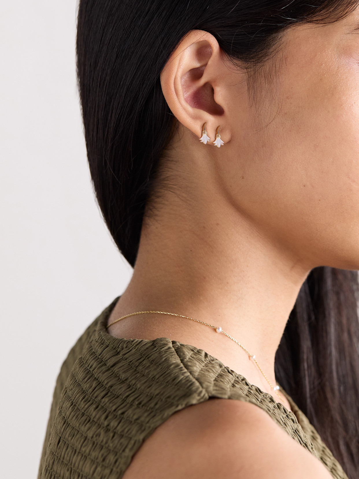 L'atelier Nawbar Psychedeliah 18-karat Gold, Mother-of-pearl And Diamond Earrings In White