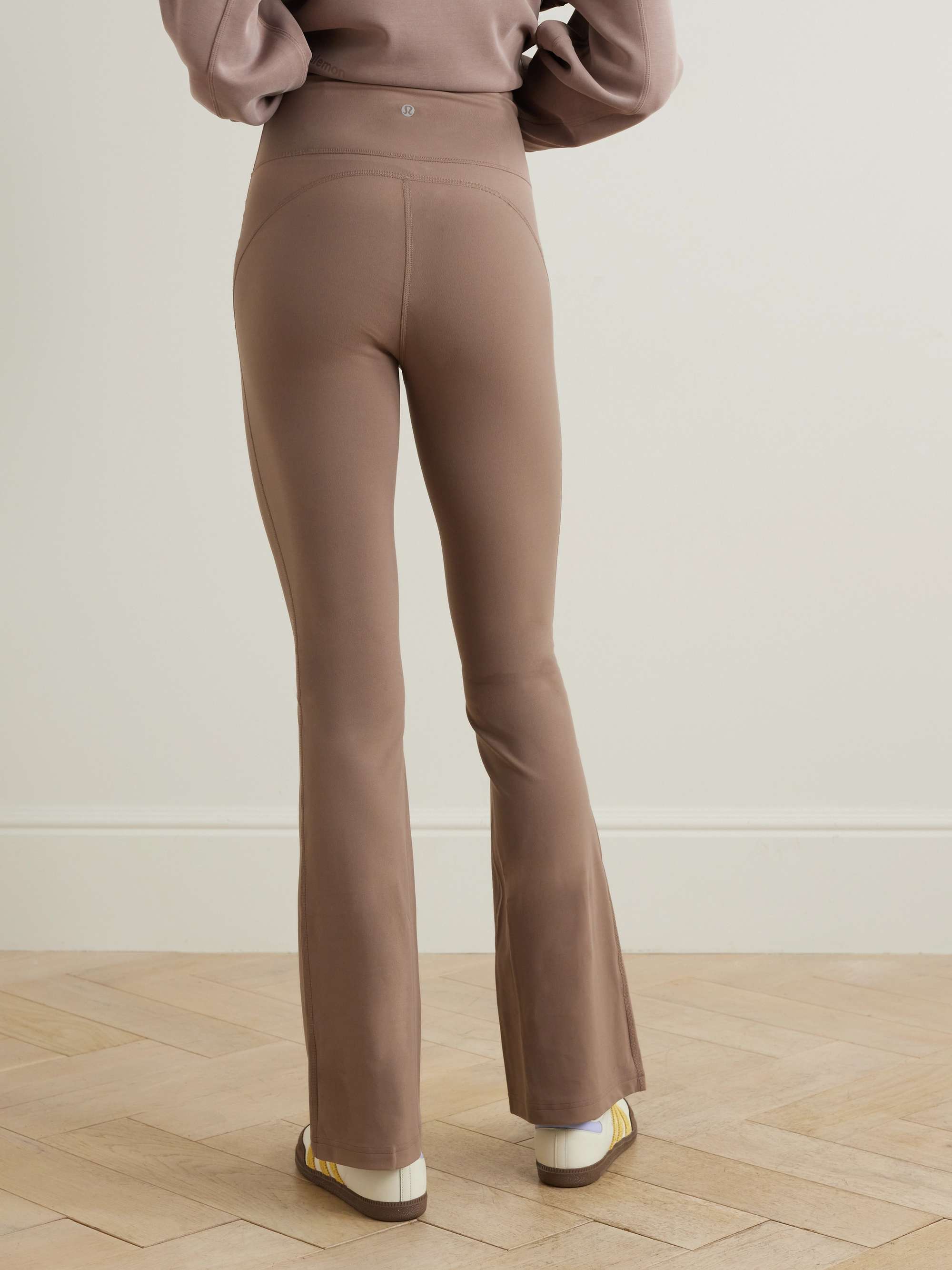 LULULEMON 