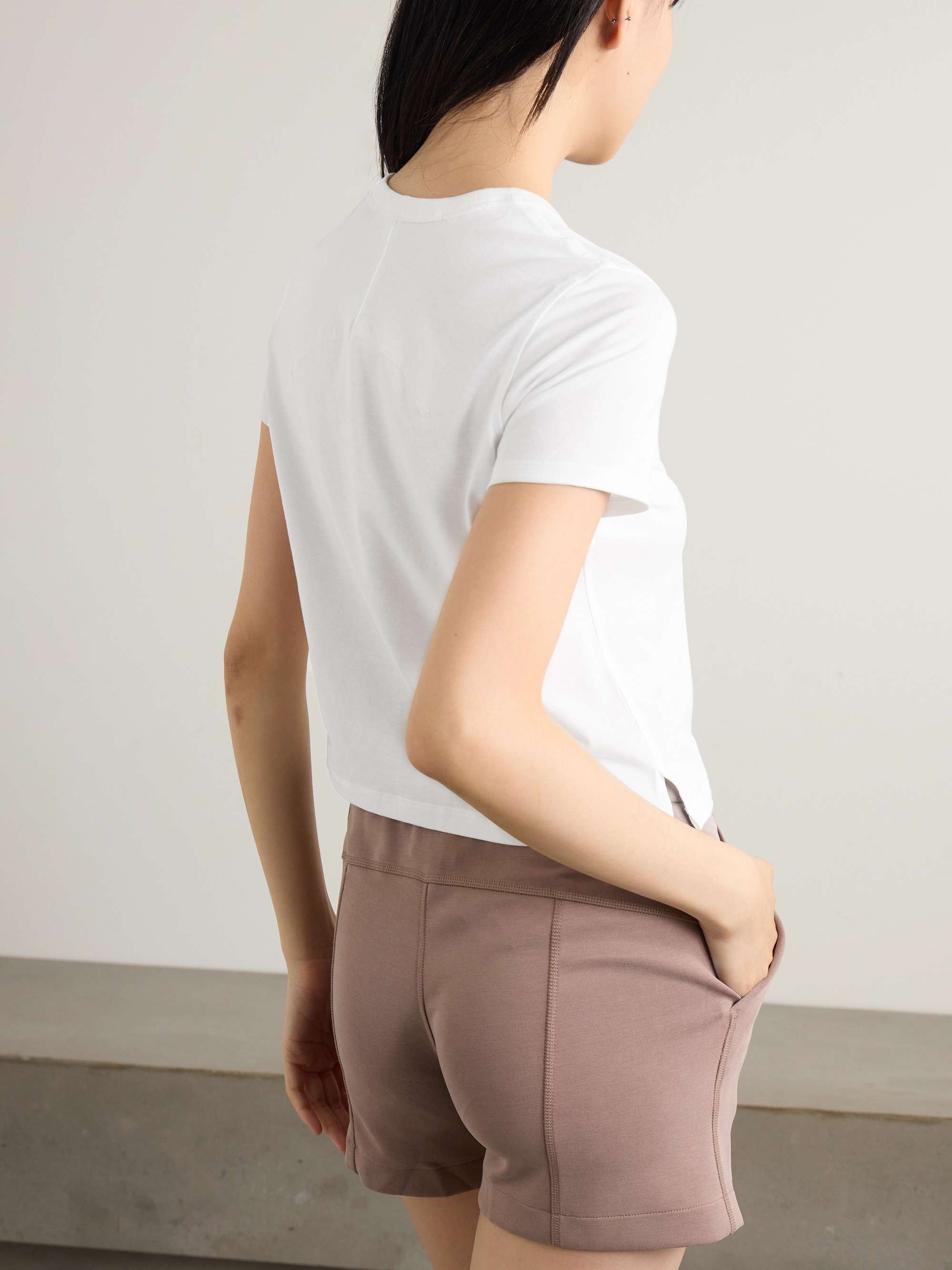 LULULEMON 