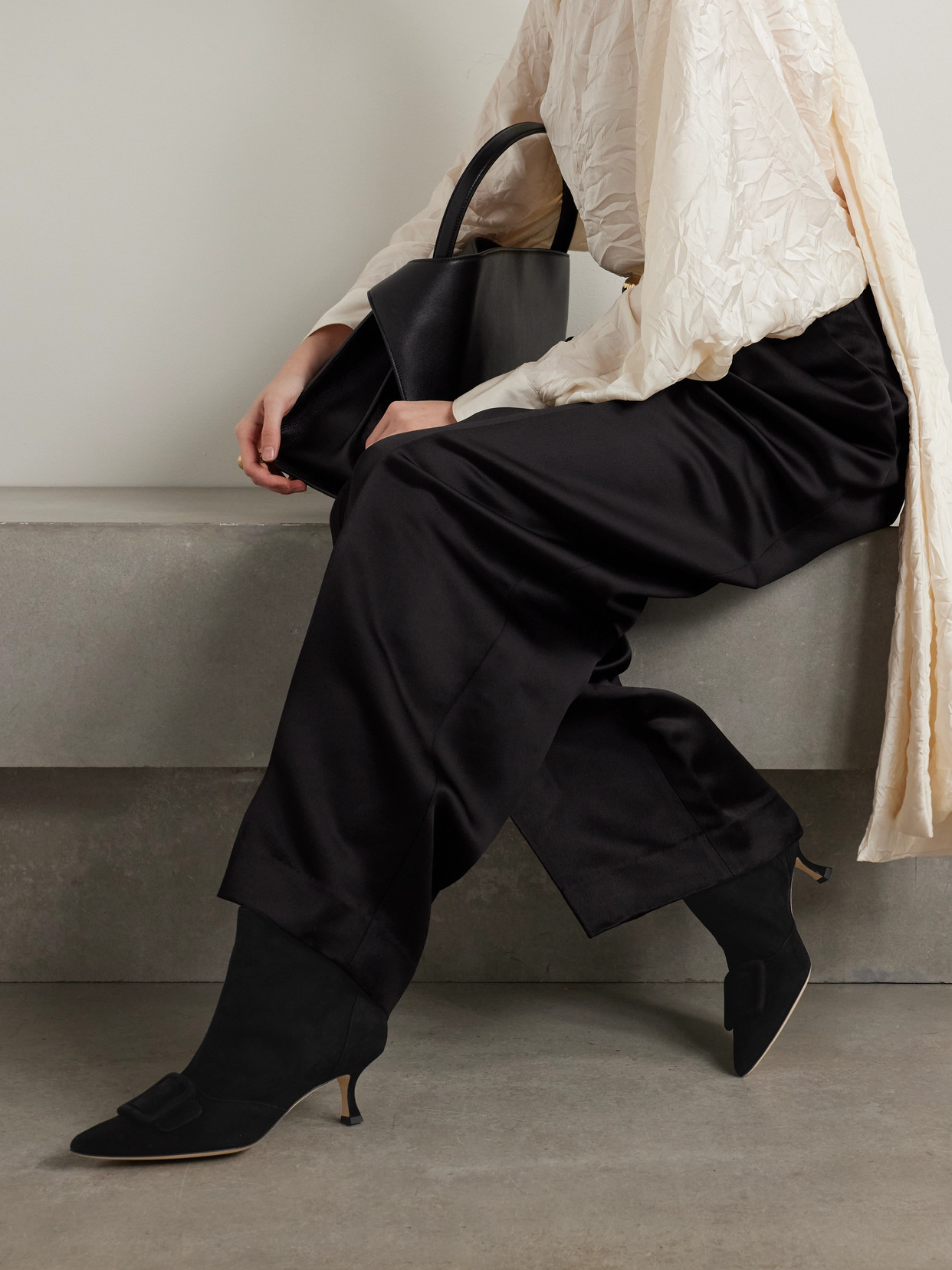 Manolo Blahnik Black Baylow 50 Suede Ankle Boots In Black