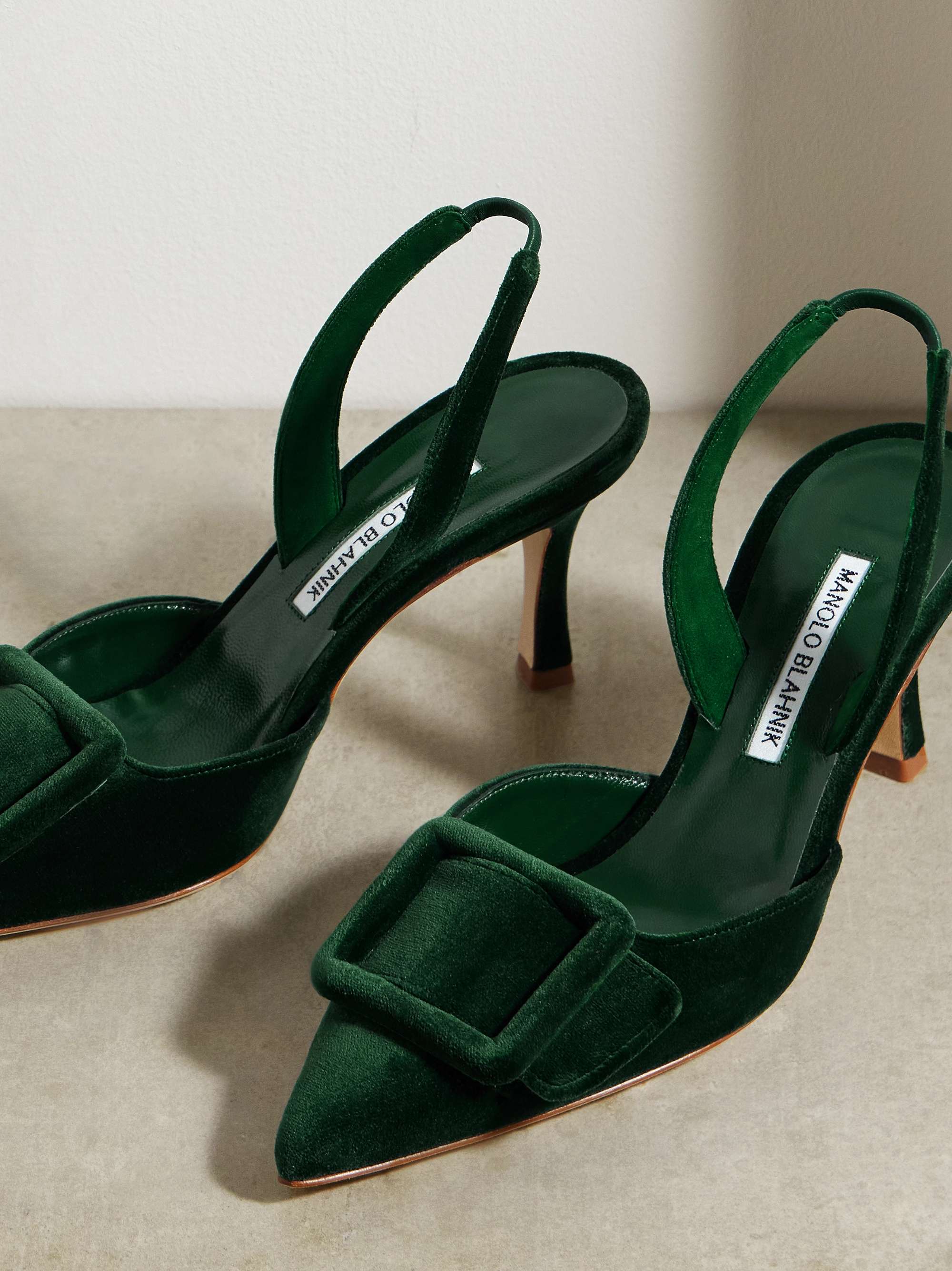 MANOLO BLAHNIK Maysli 70 buckled suede slingback pumps