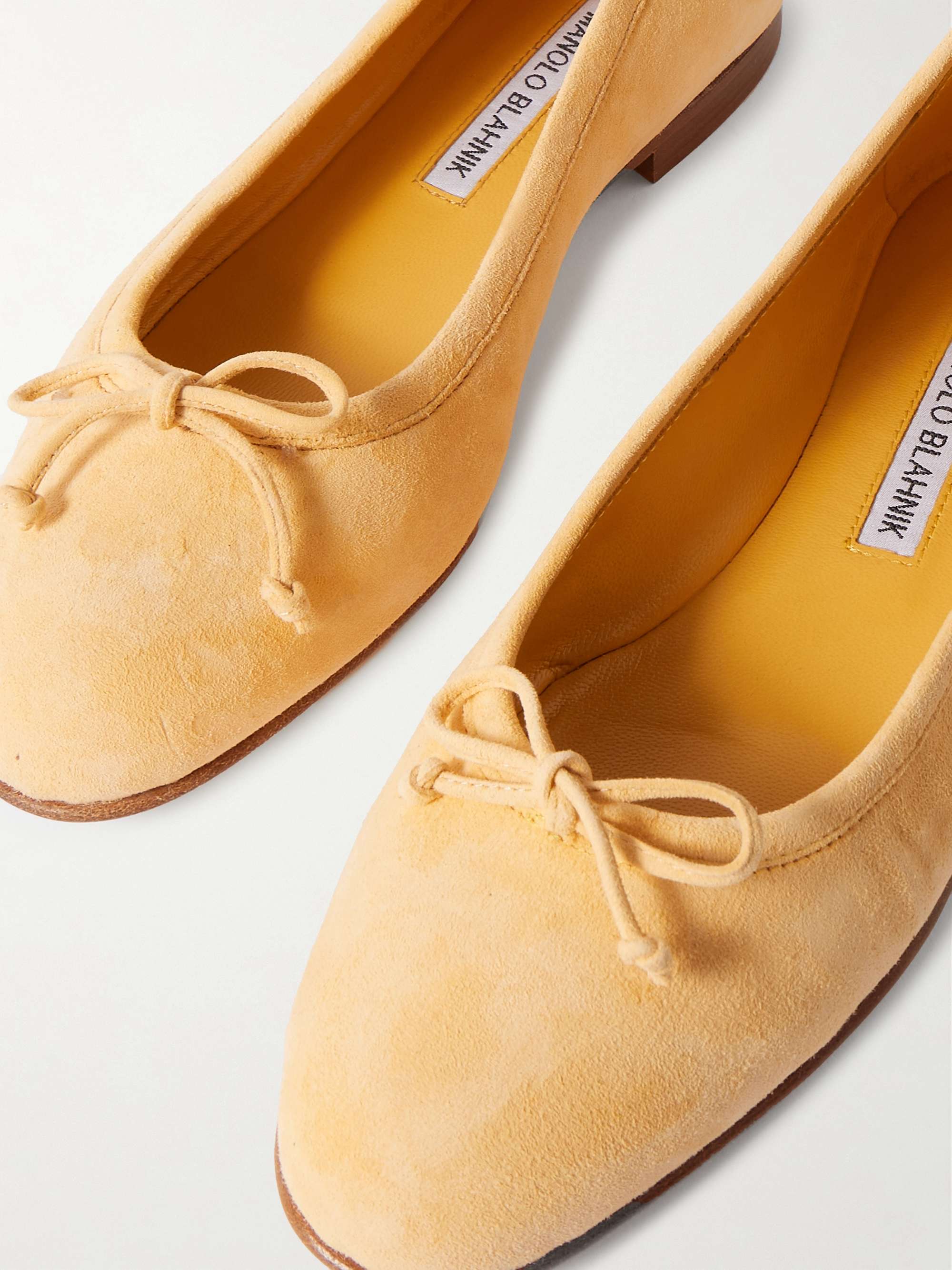 MANOLO BLAHNIK 