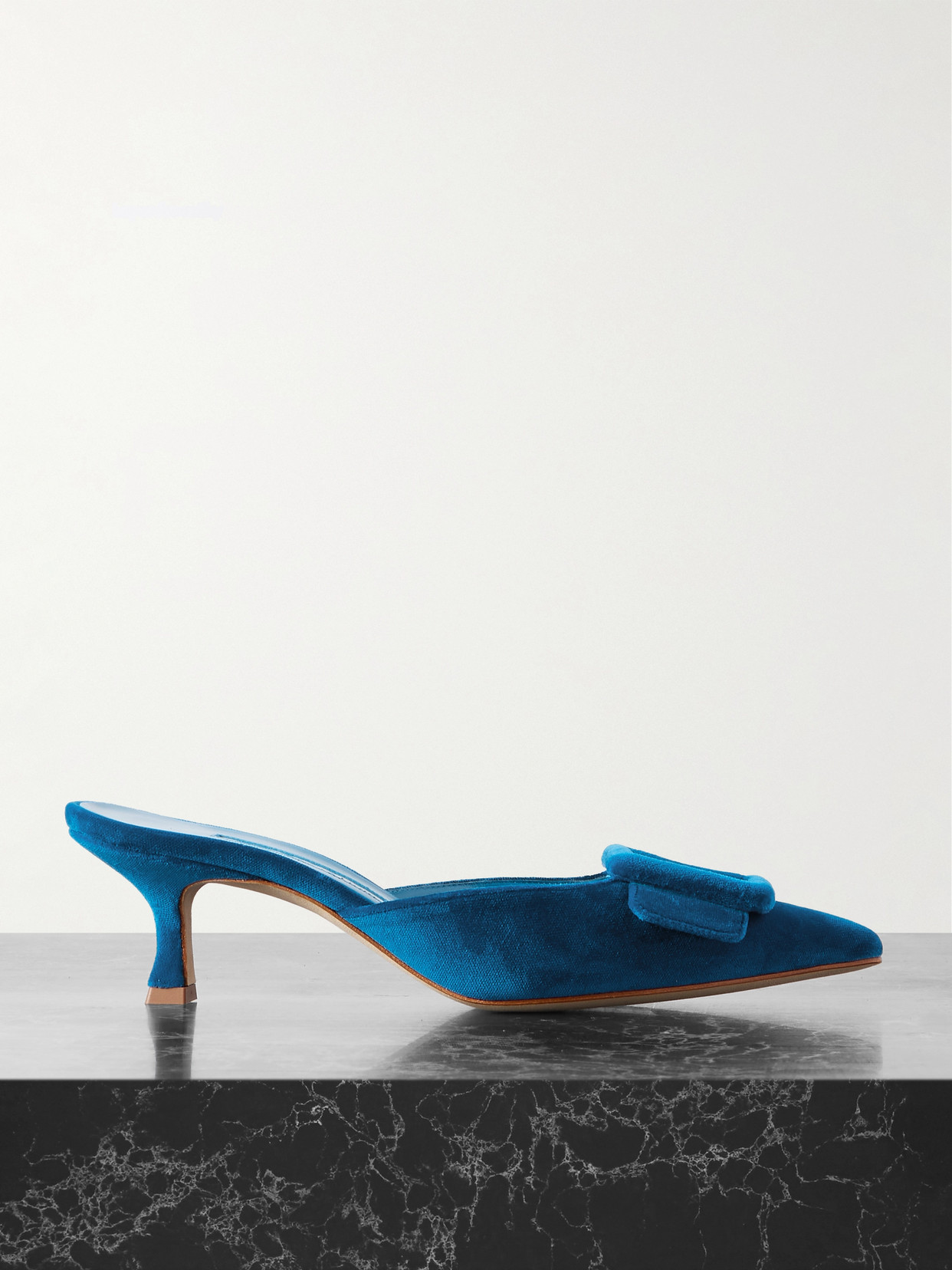 Manolo Blahnik - Maysale 50 Buckled Velvet Mules - Blue