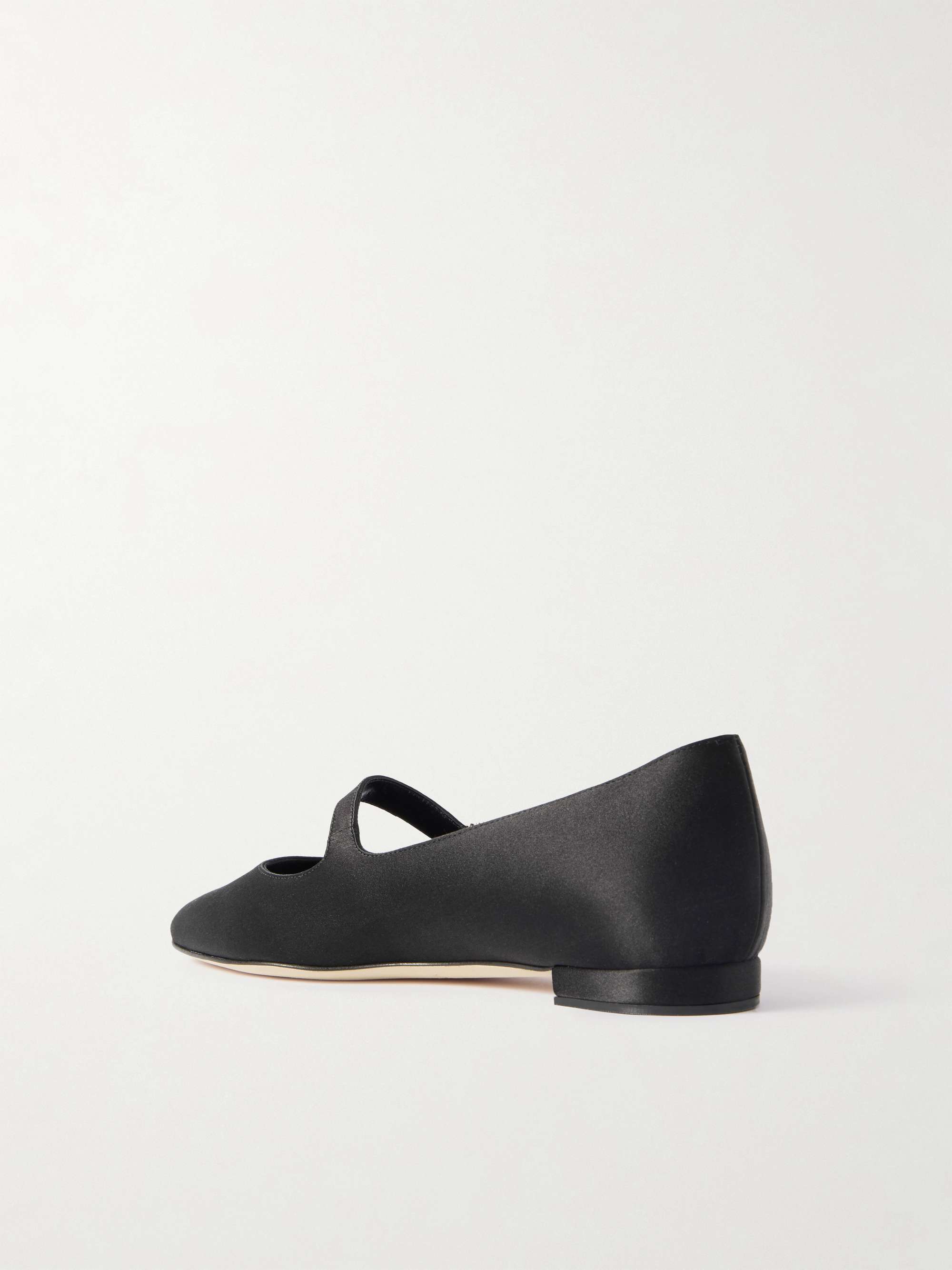MANOLO BLAHNIK 