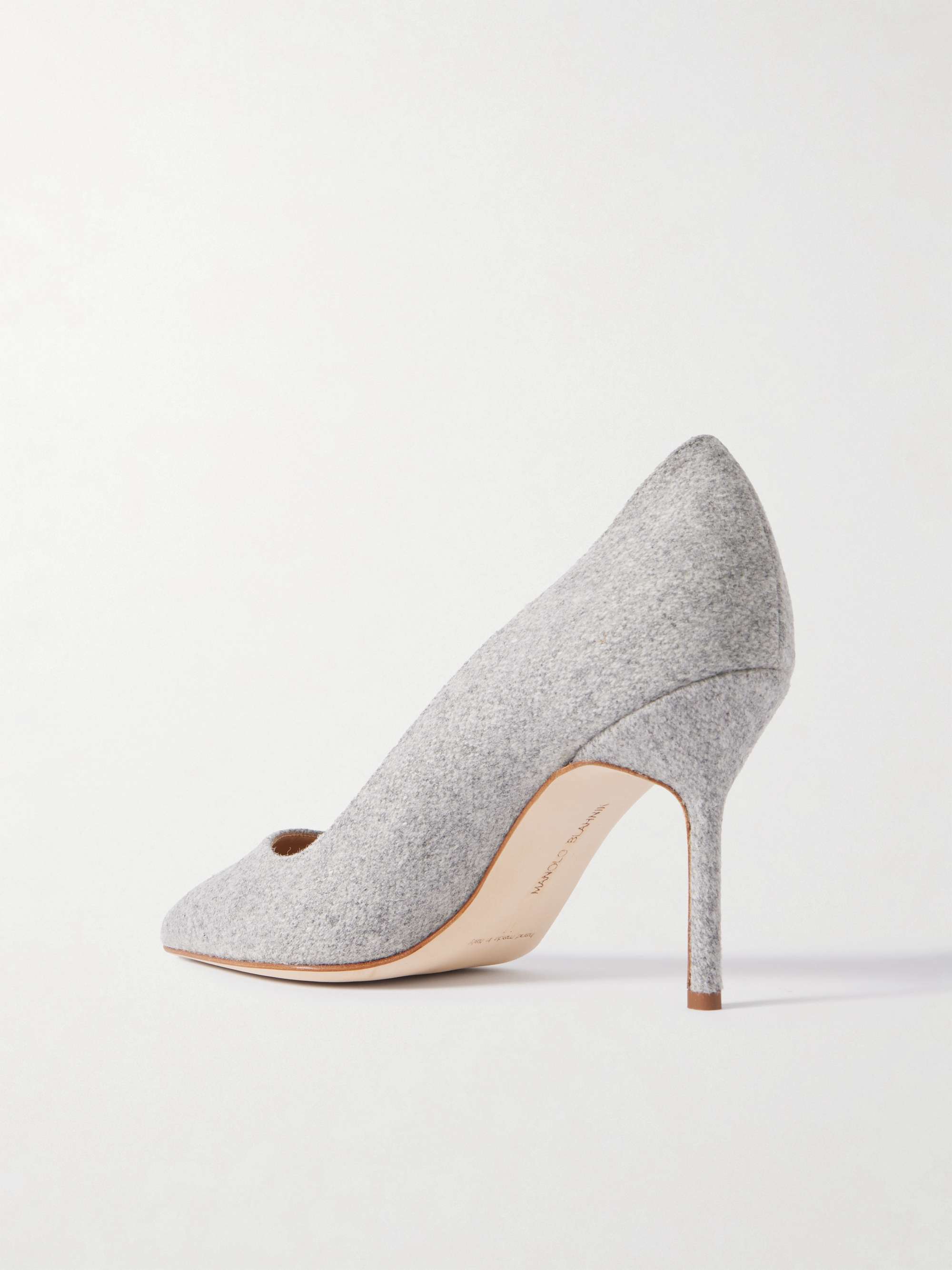 MANOLO BLAHNIK 