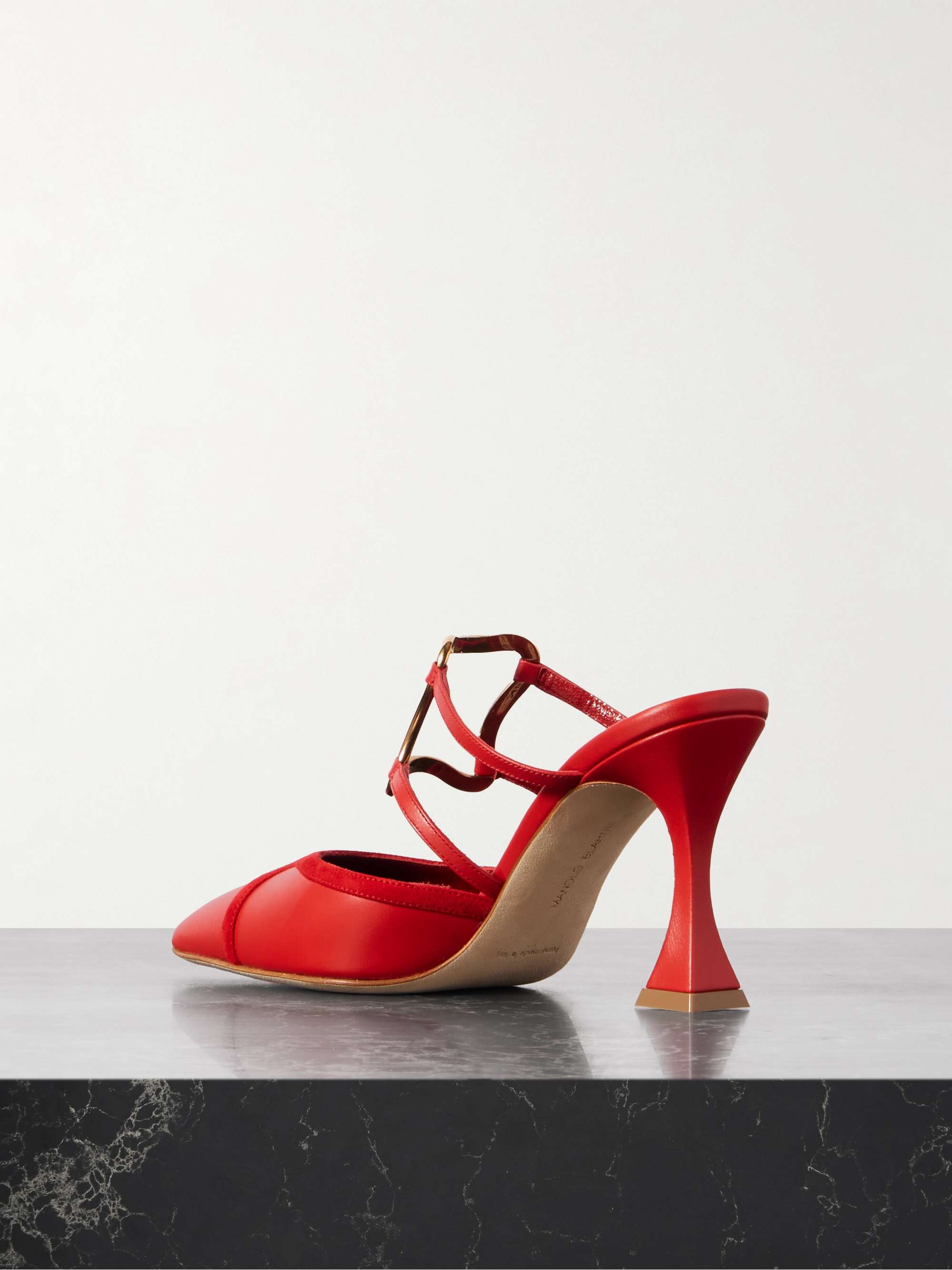 MANOLO BLAHNIK 
